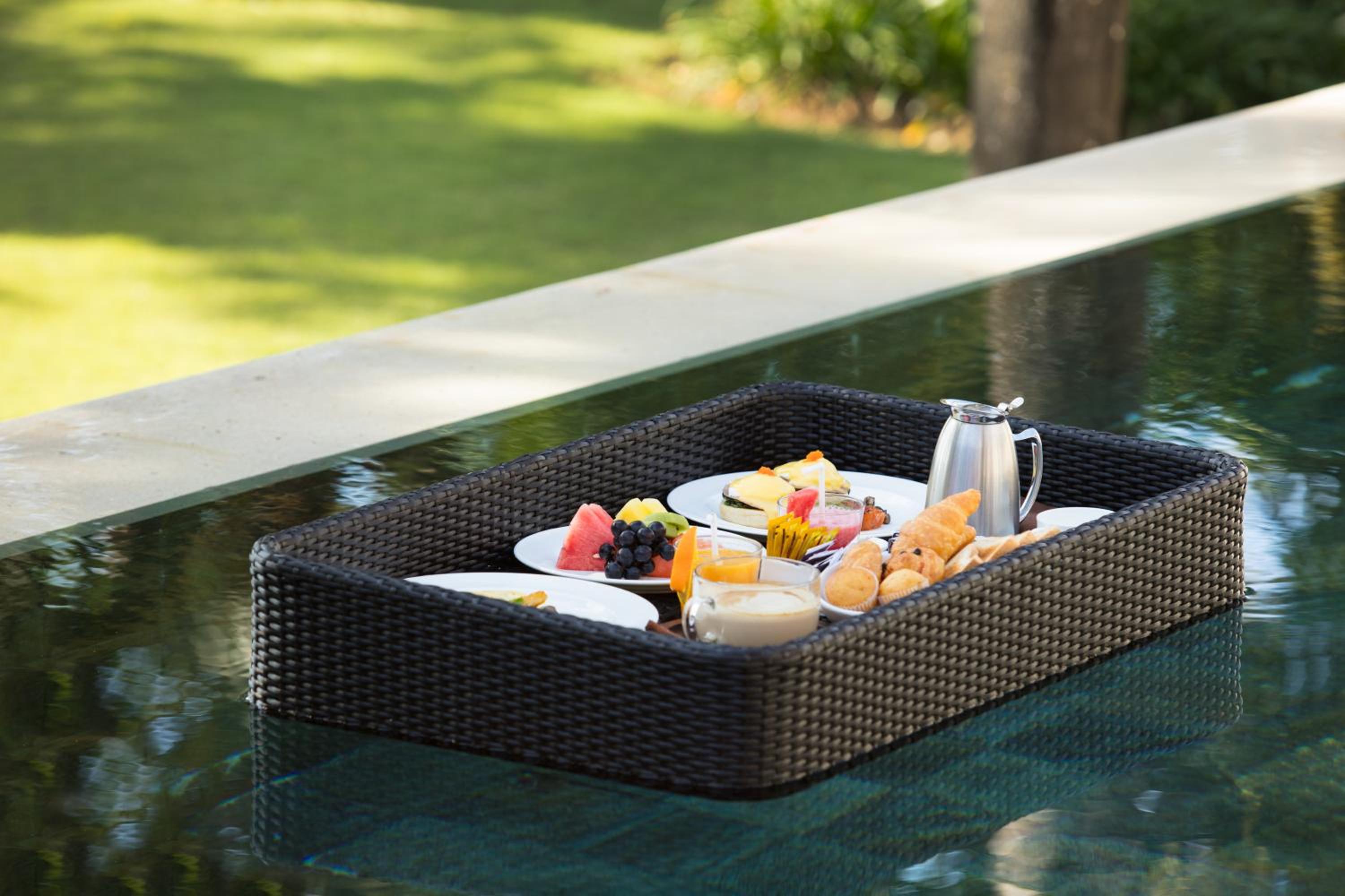 Royal One-Bedroom Private Pool Villa with Free Benefit - Photo 12