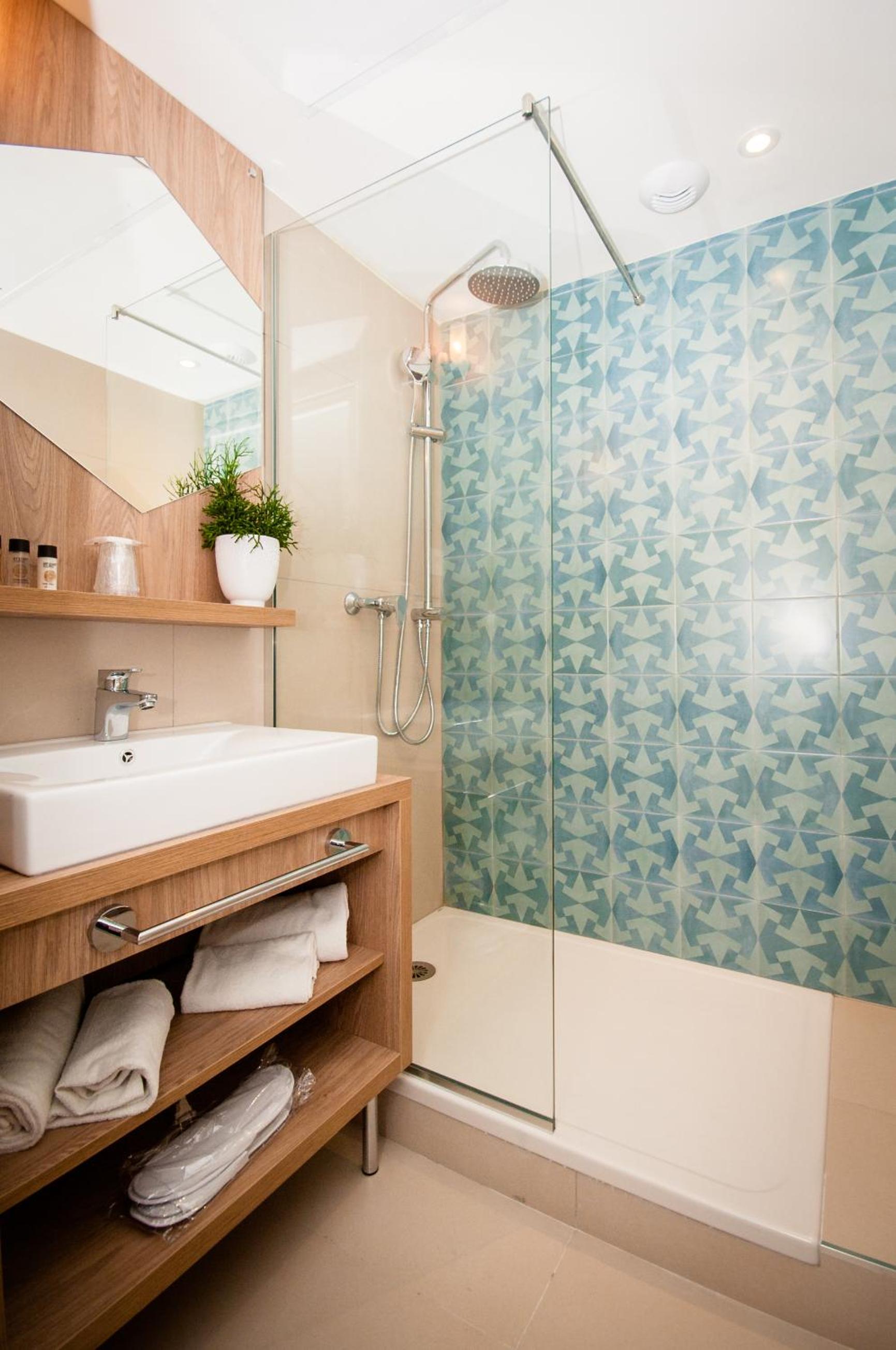 Standard Studio (2 Adults) - Photo 5