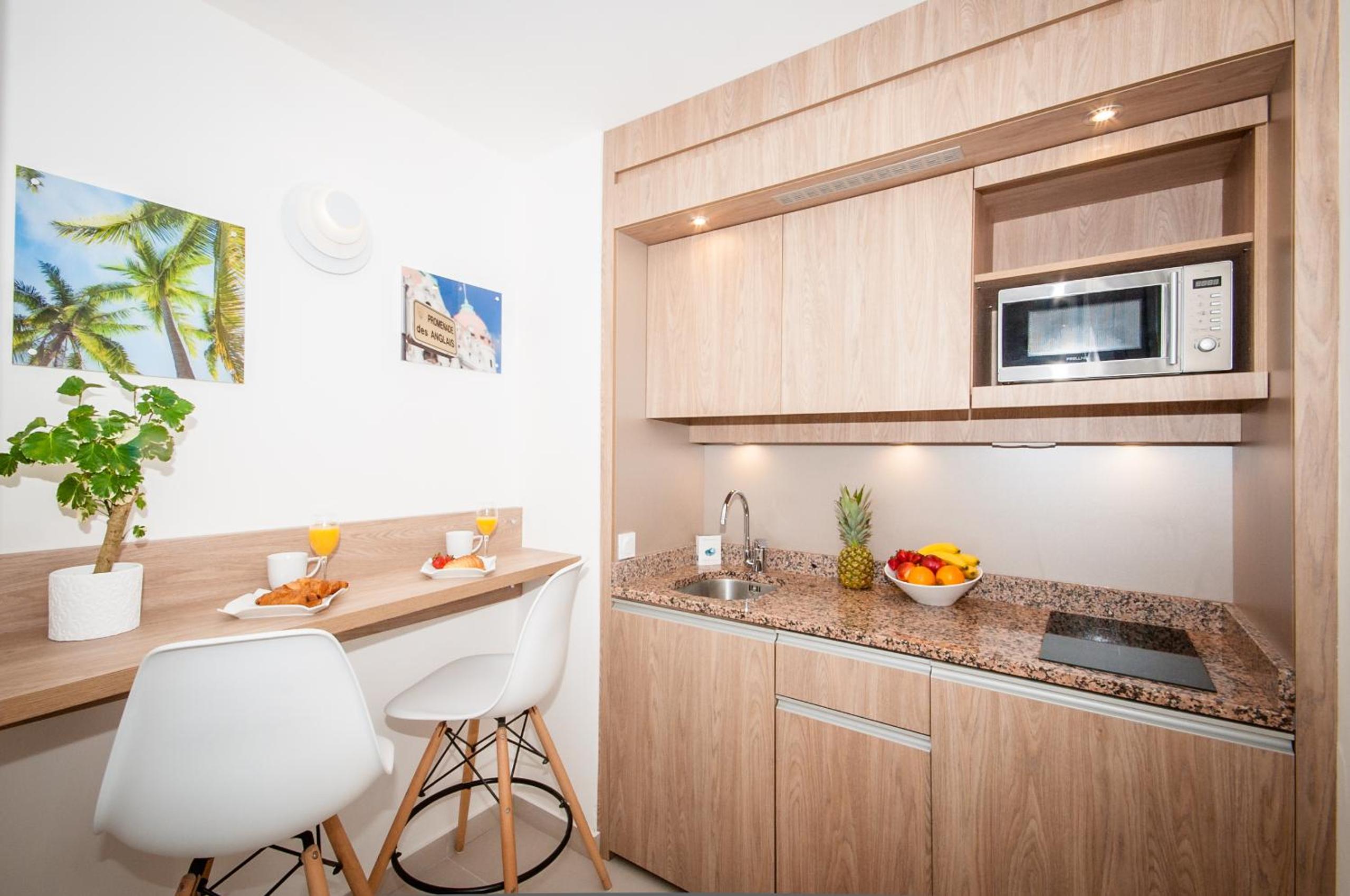 Standard Studio (2 Adults) - Photo 8