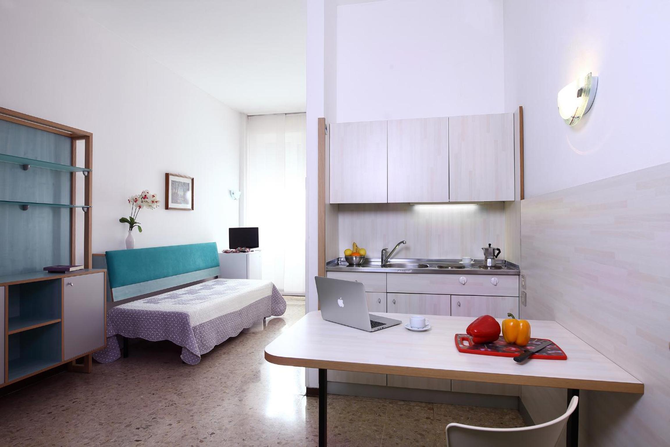 Studio (1 Adult)
