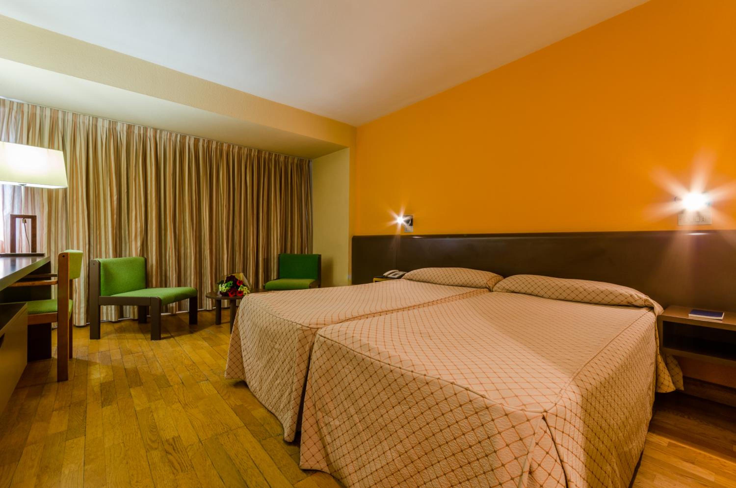 Double Room photo 3
