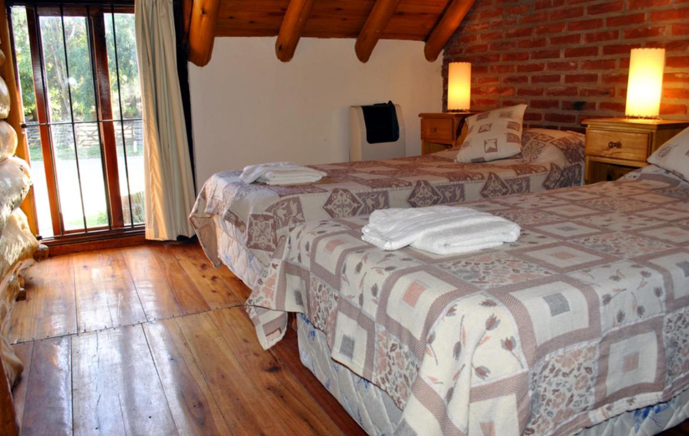 Bungalow (5 Adults) photo 2