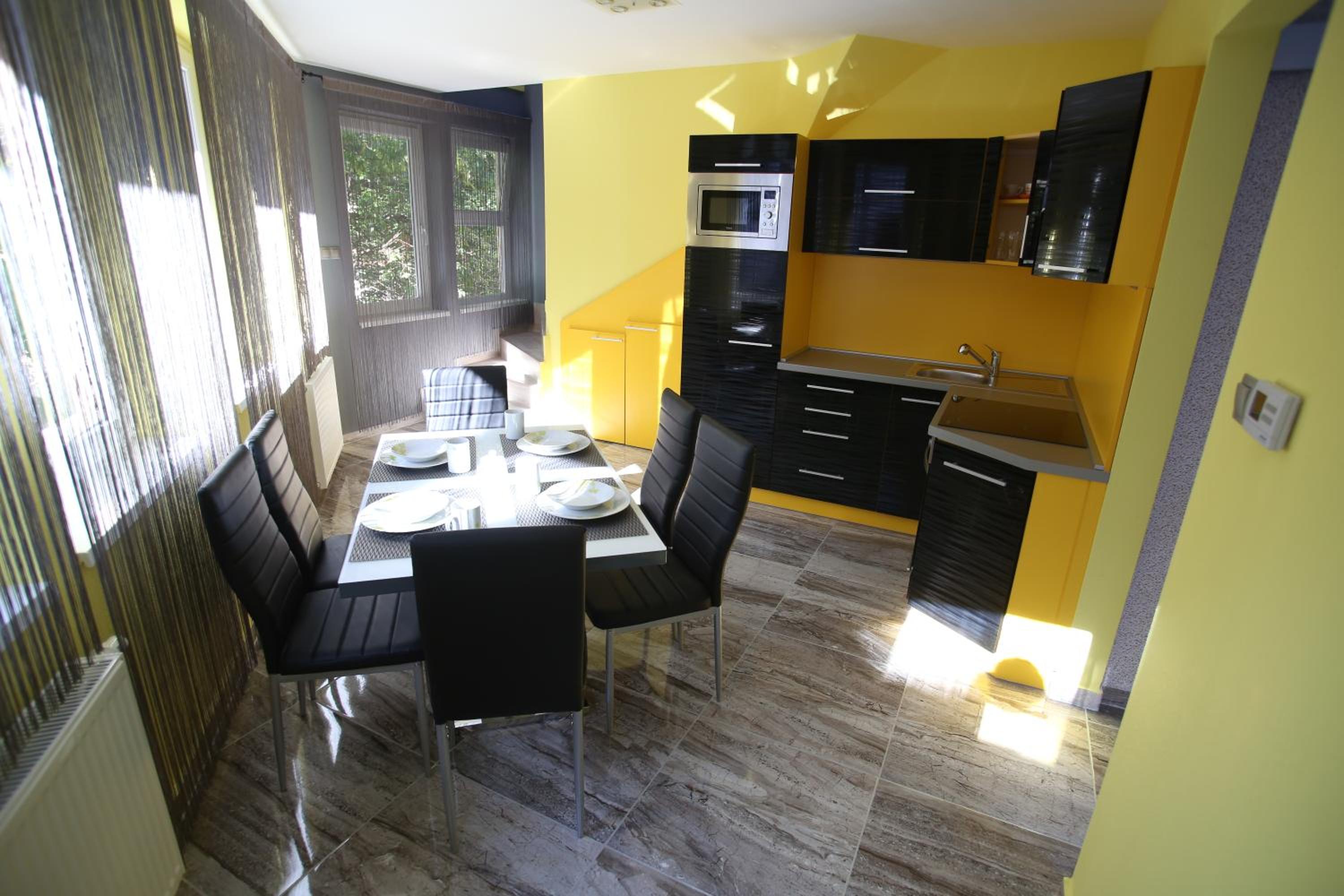 Deluxe Apartment - Photo 23