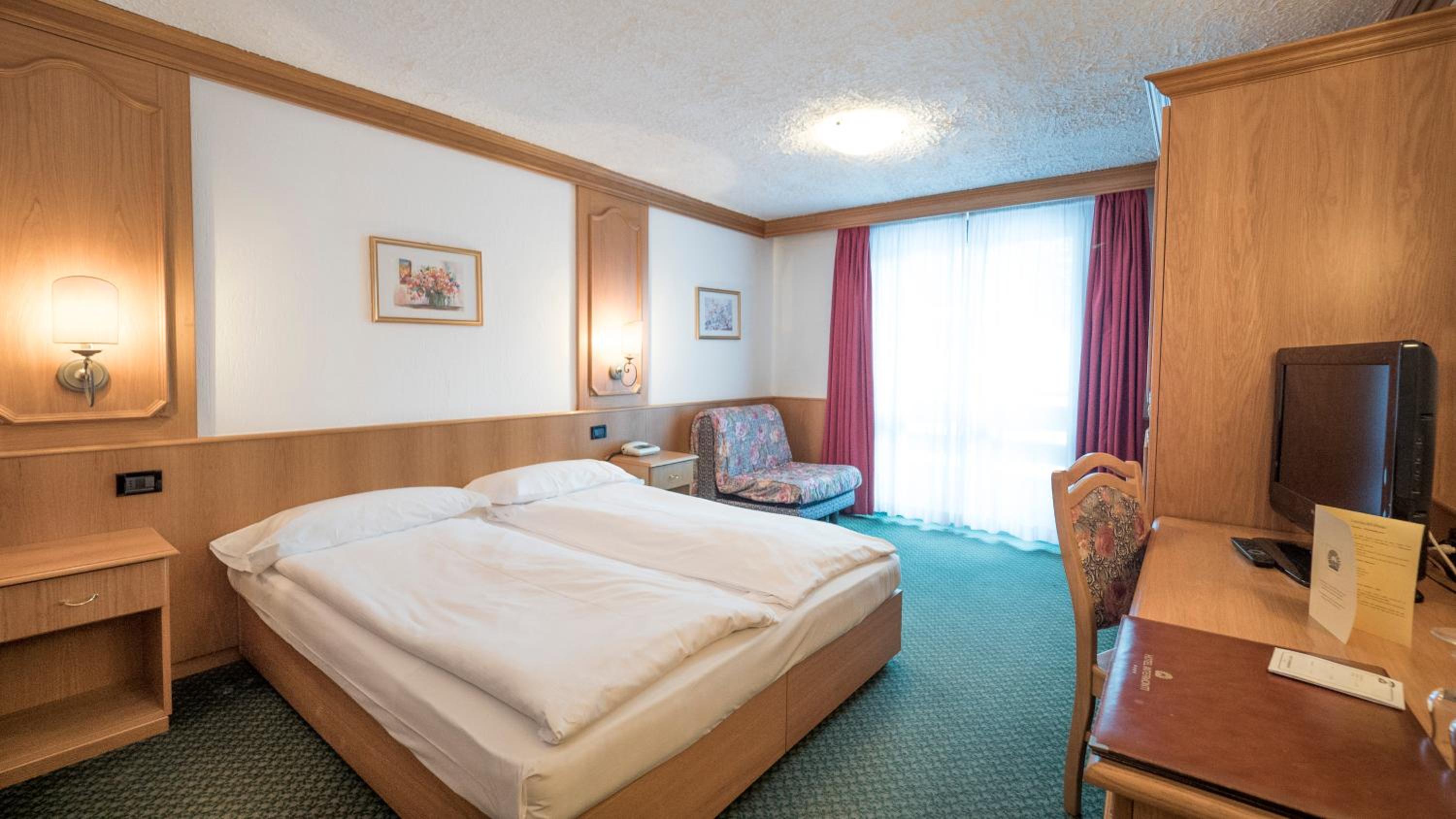 Classic Triple Room photo 1