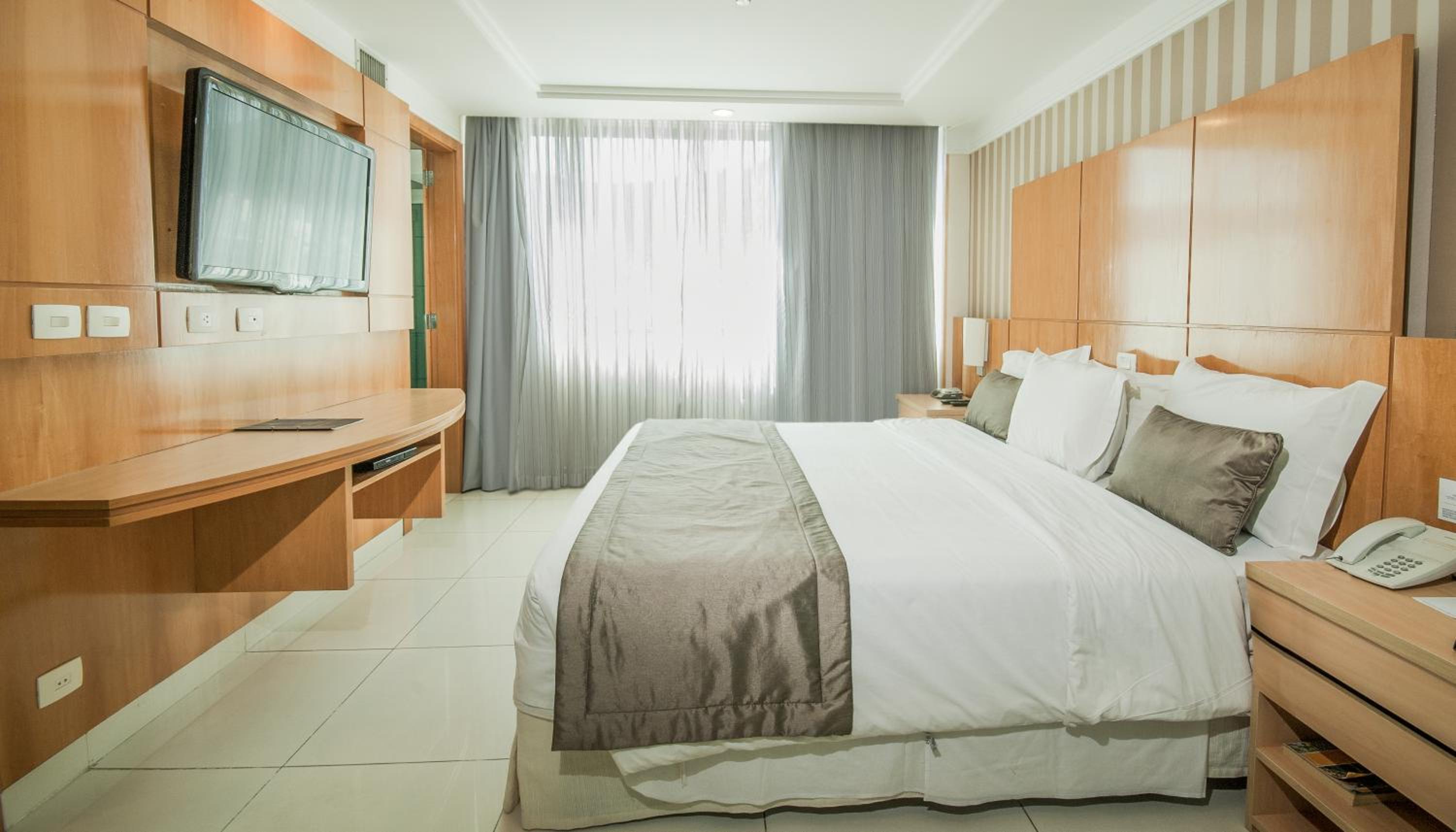 Suite (2 Adults)