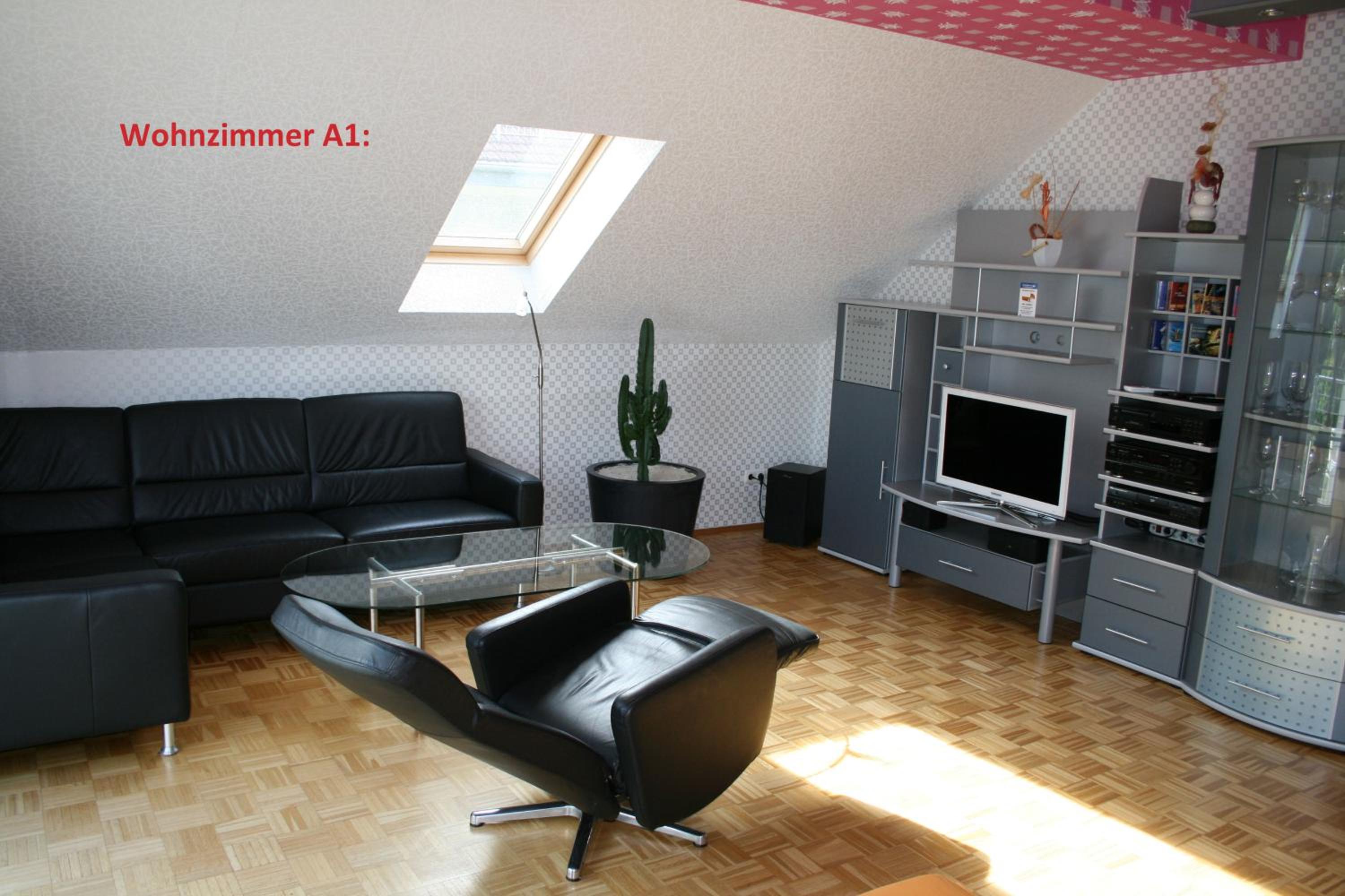 Apartment with Balcony photo 1