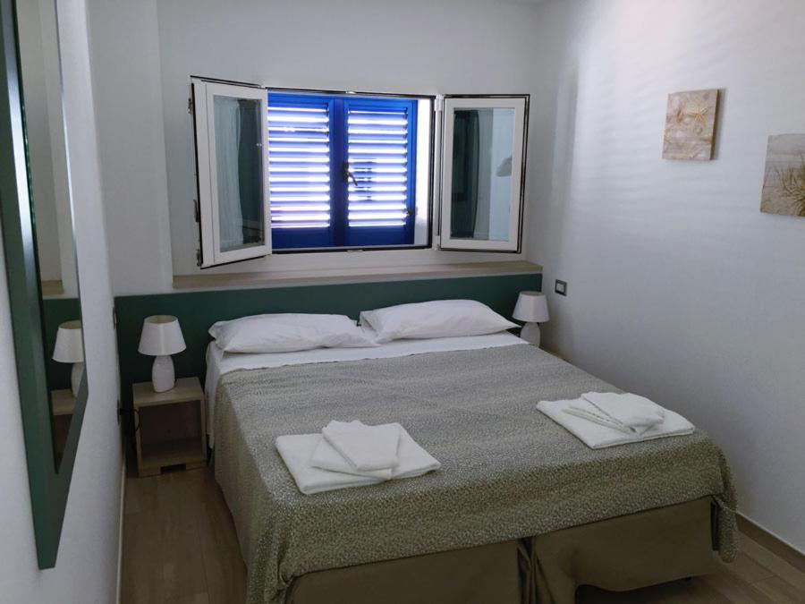Double or Twin Room photo 3