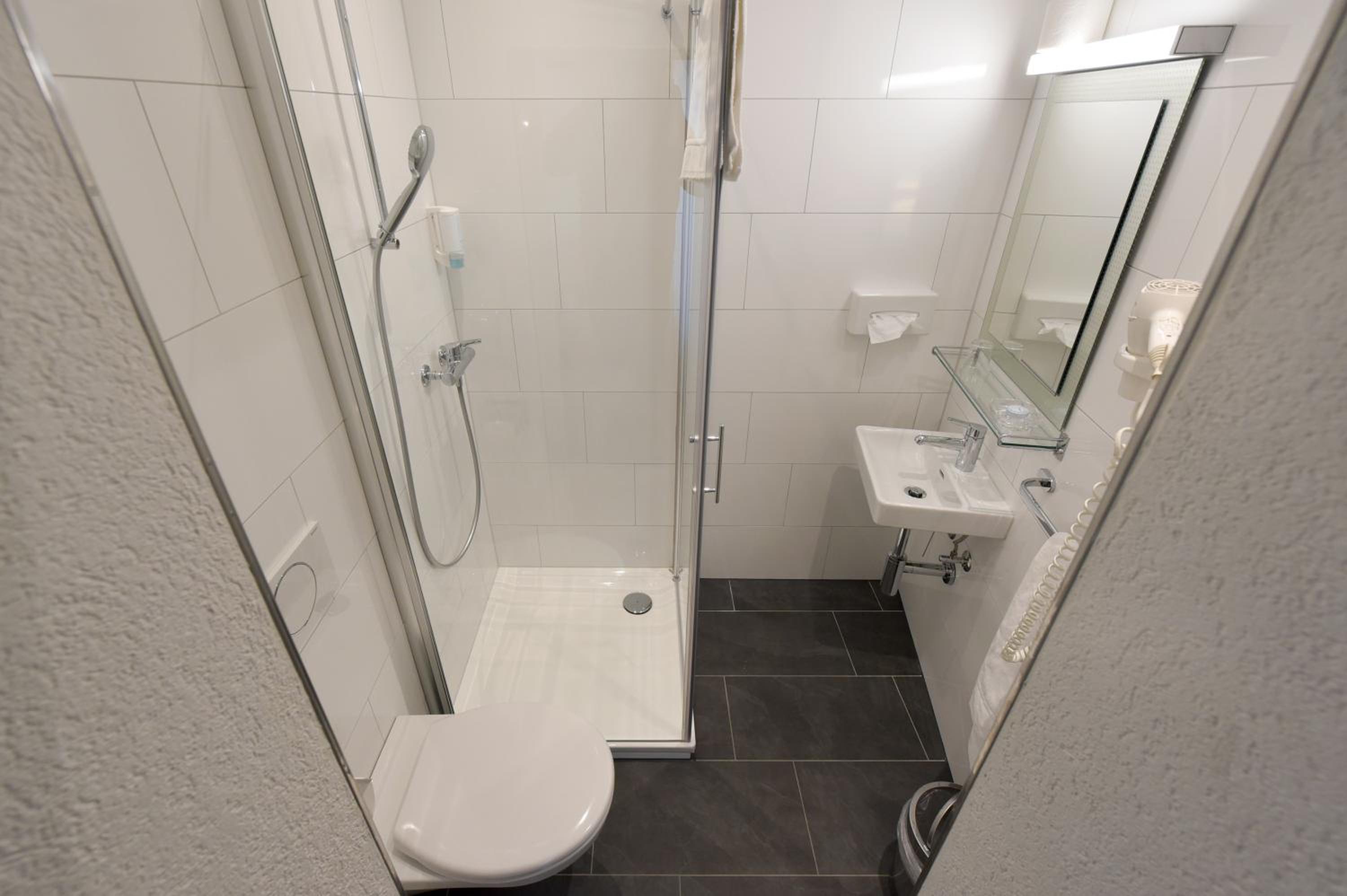 Single Room photo 3