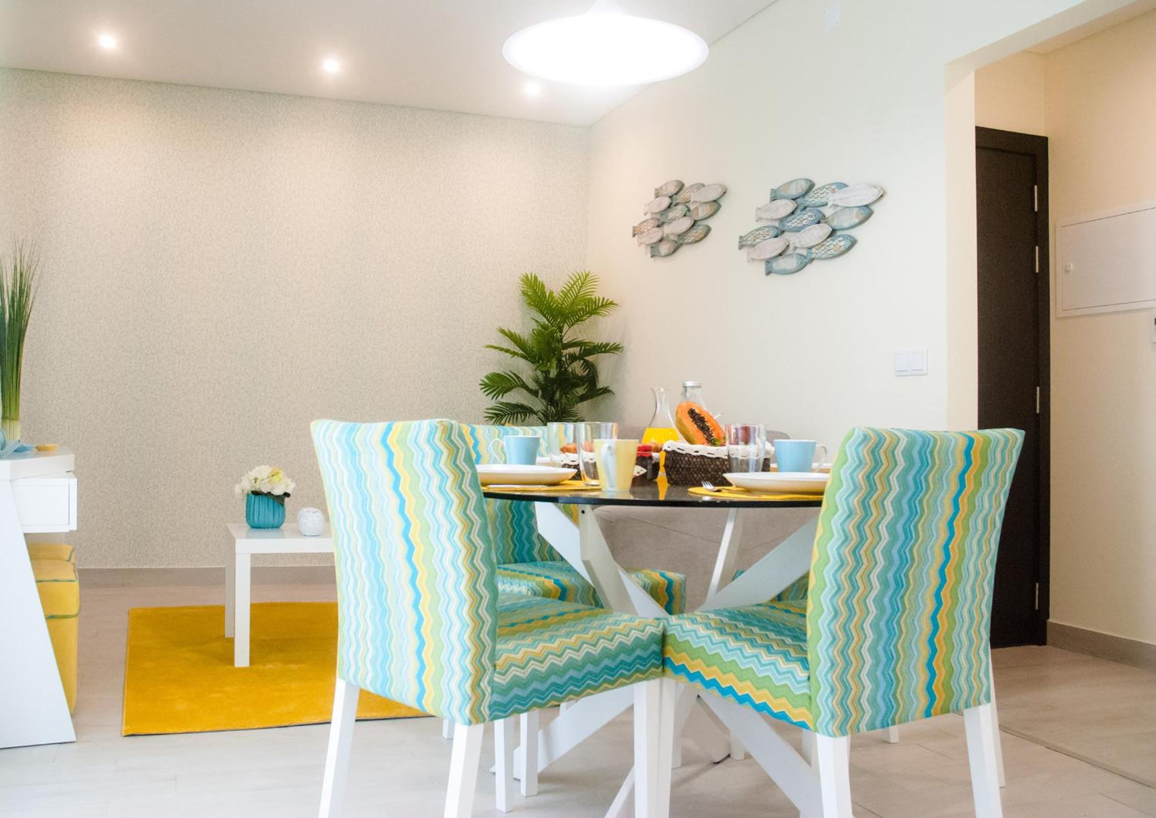 Two-Bedroom Apartment with Sea View - Photo 18