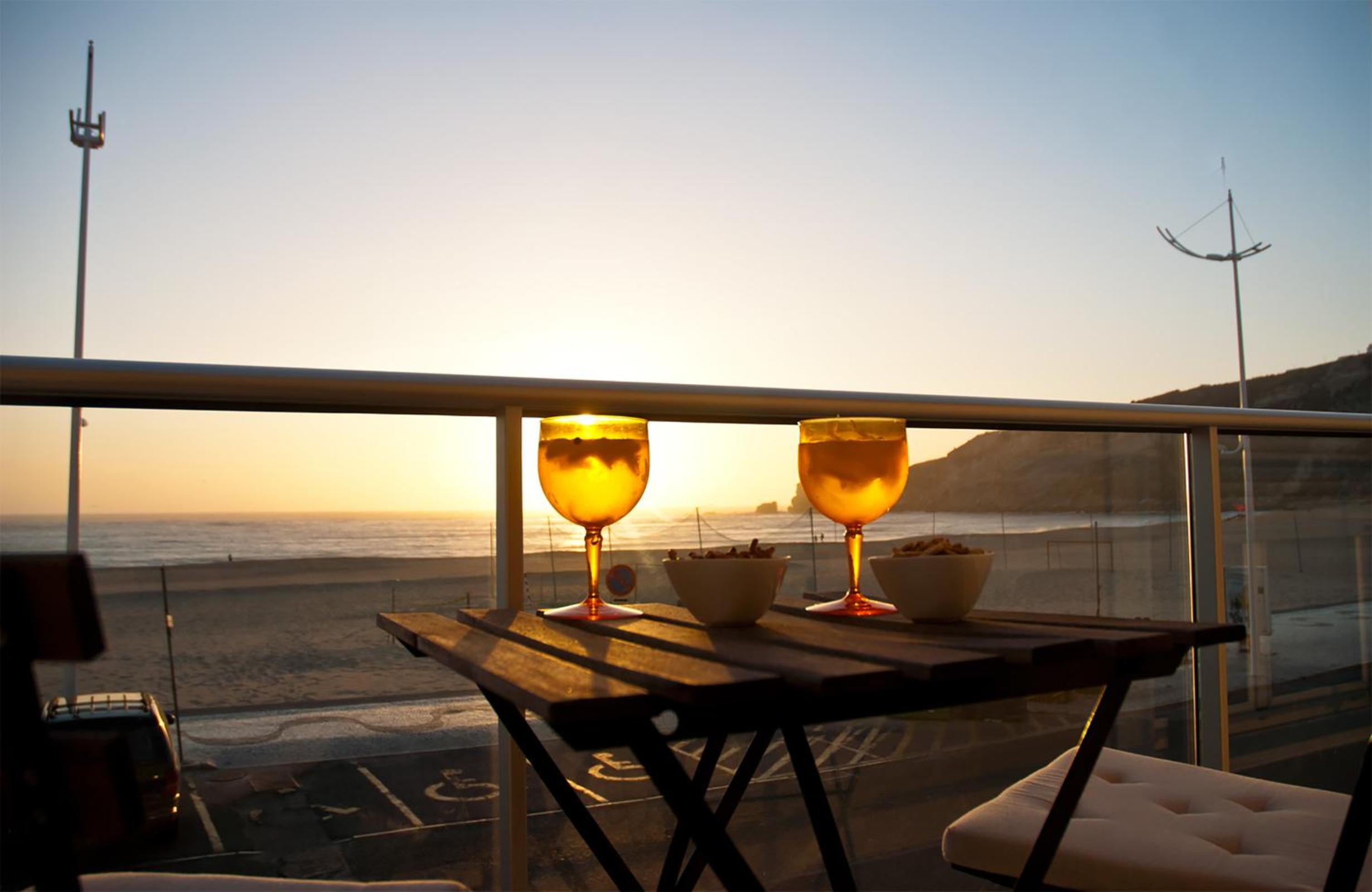 Two-Bedroom Apartment with Sea View - Photo 16