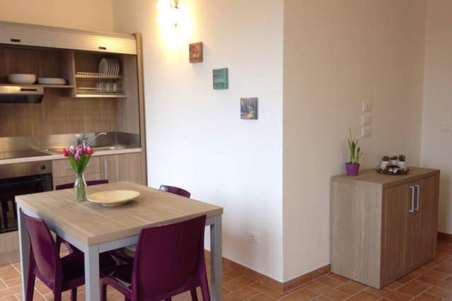Apartment with Balcony photo 2