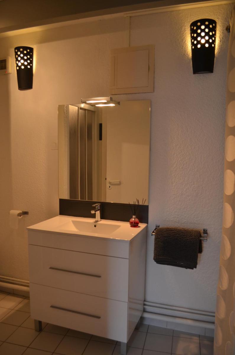 Holiday Home - Photo 8