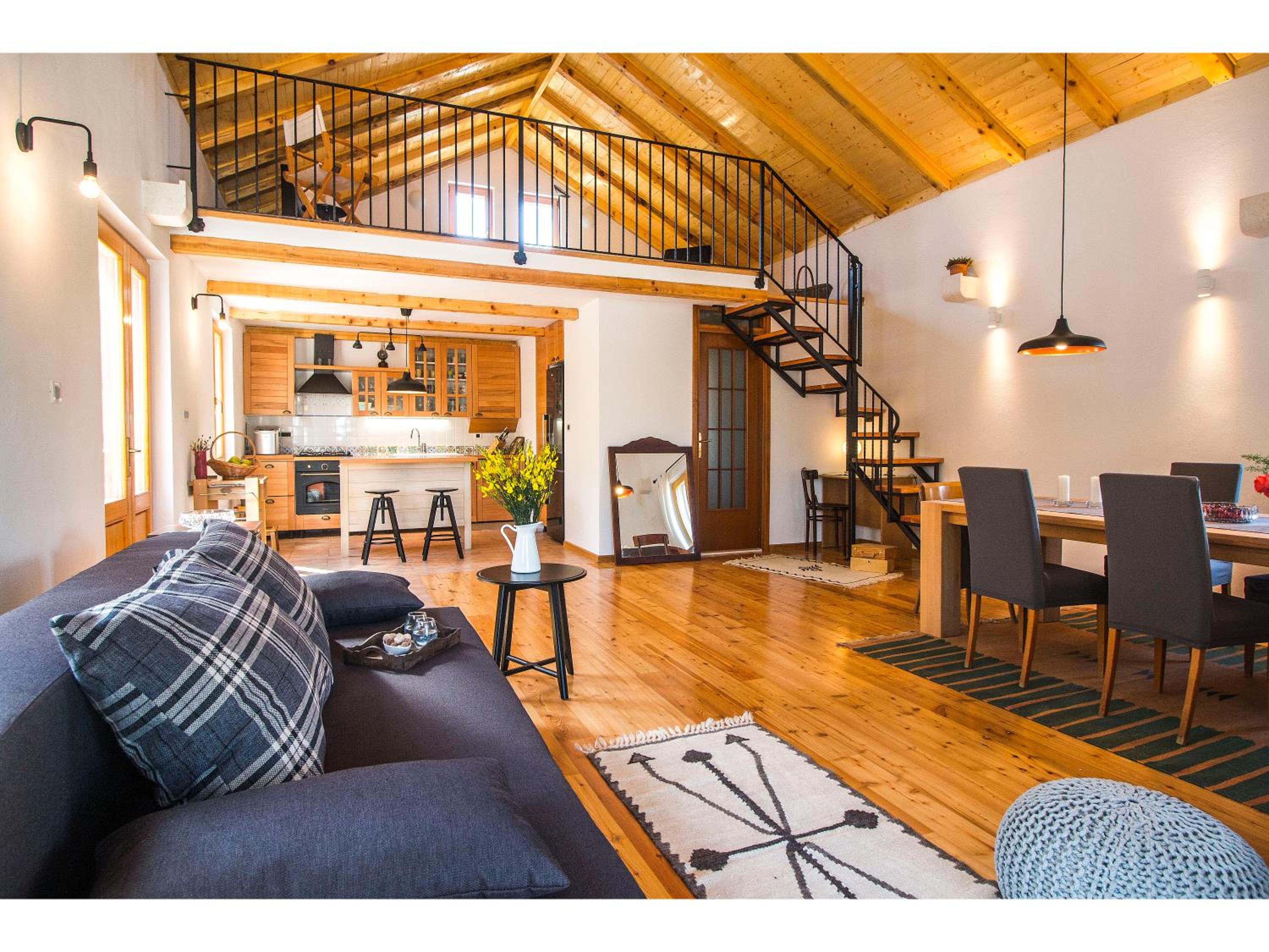Three-Bedroom Villa photo 1