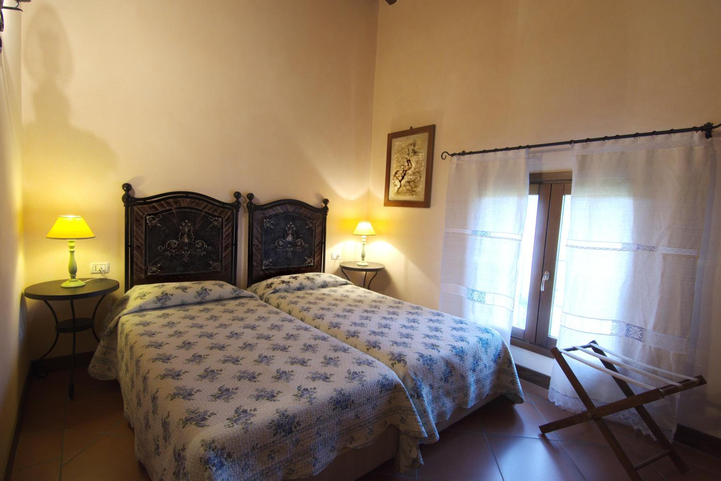Double or Twin Room photo 3