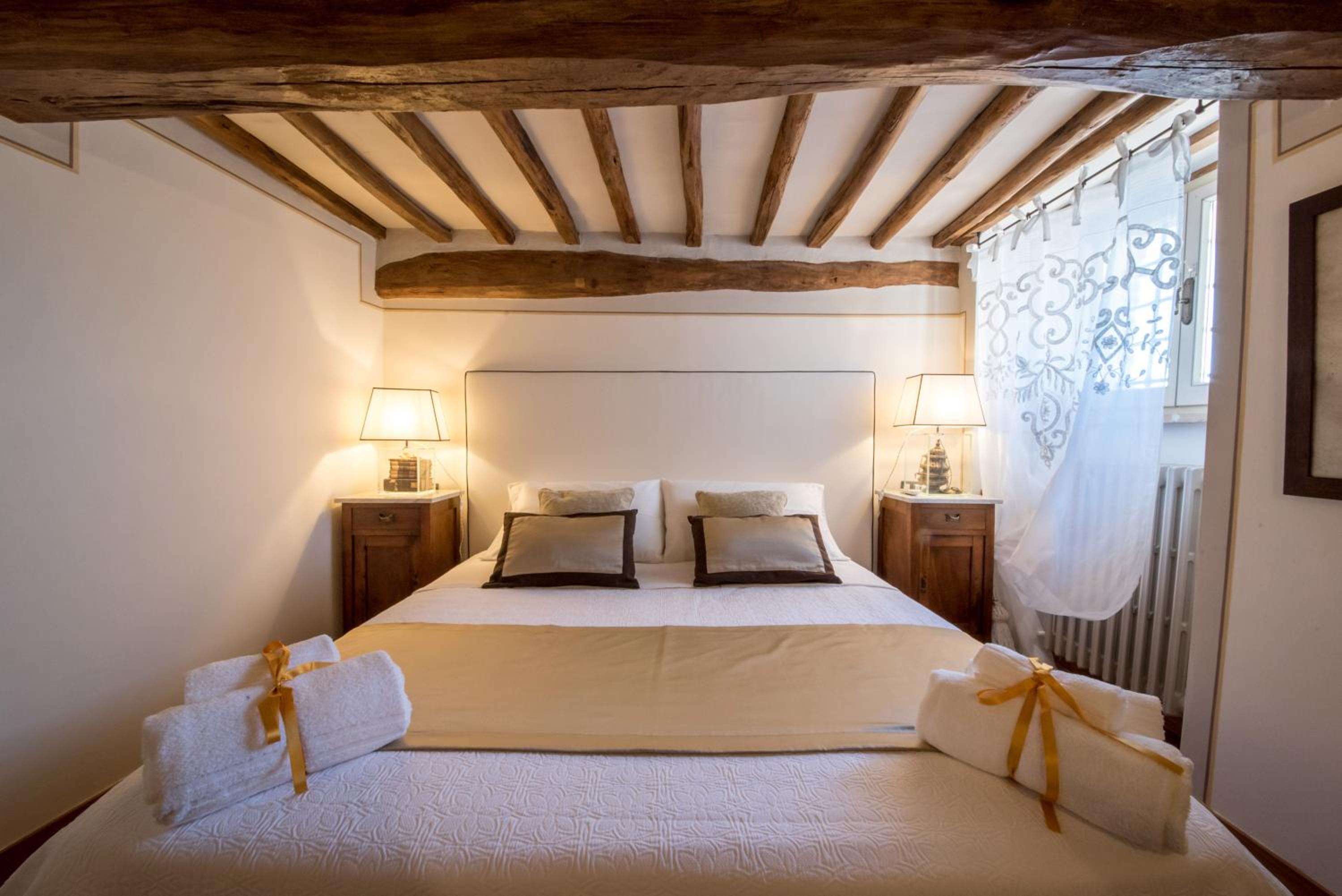 Apartment - Split Level