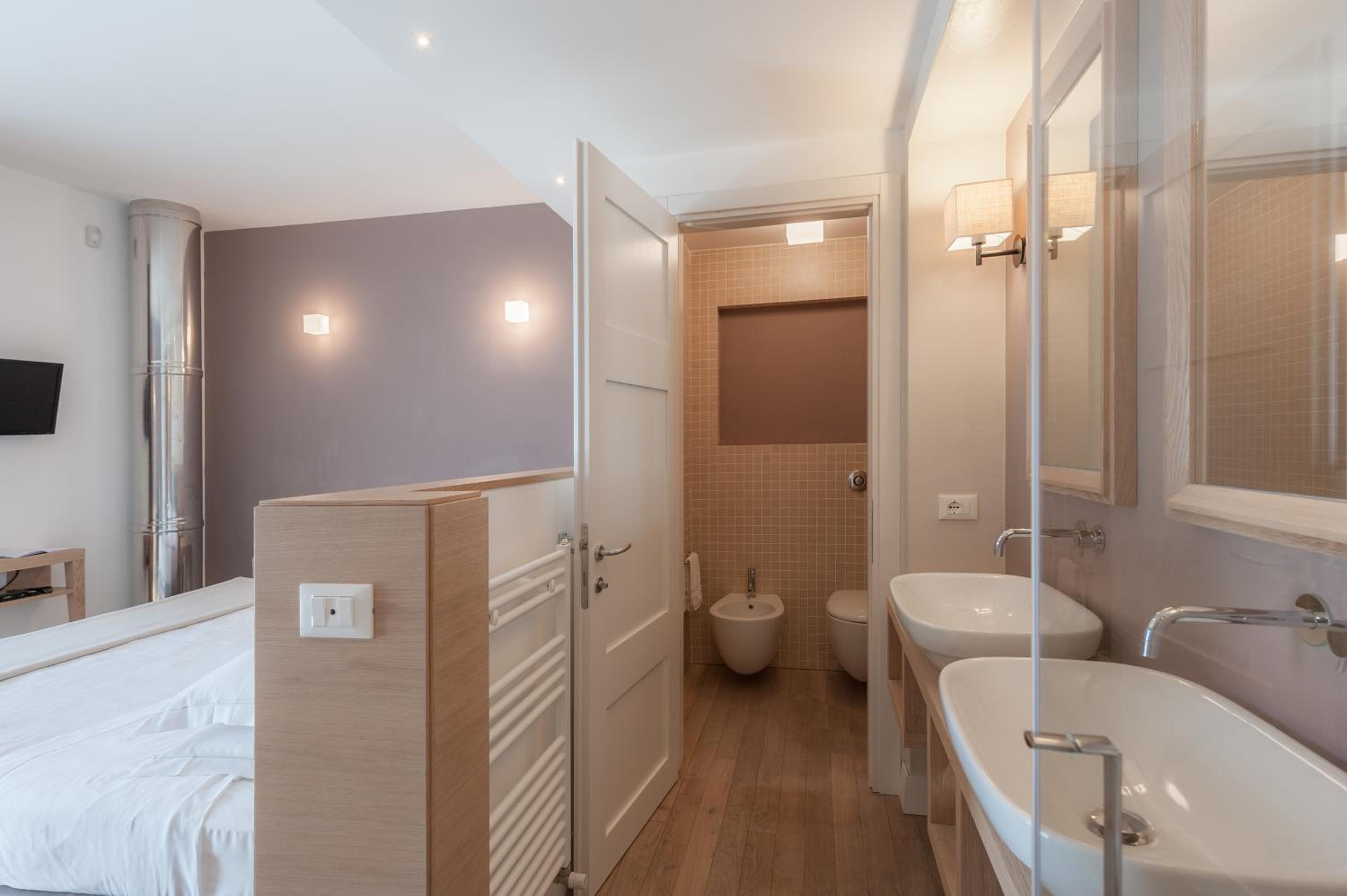 Double Room photo 2