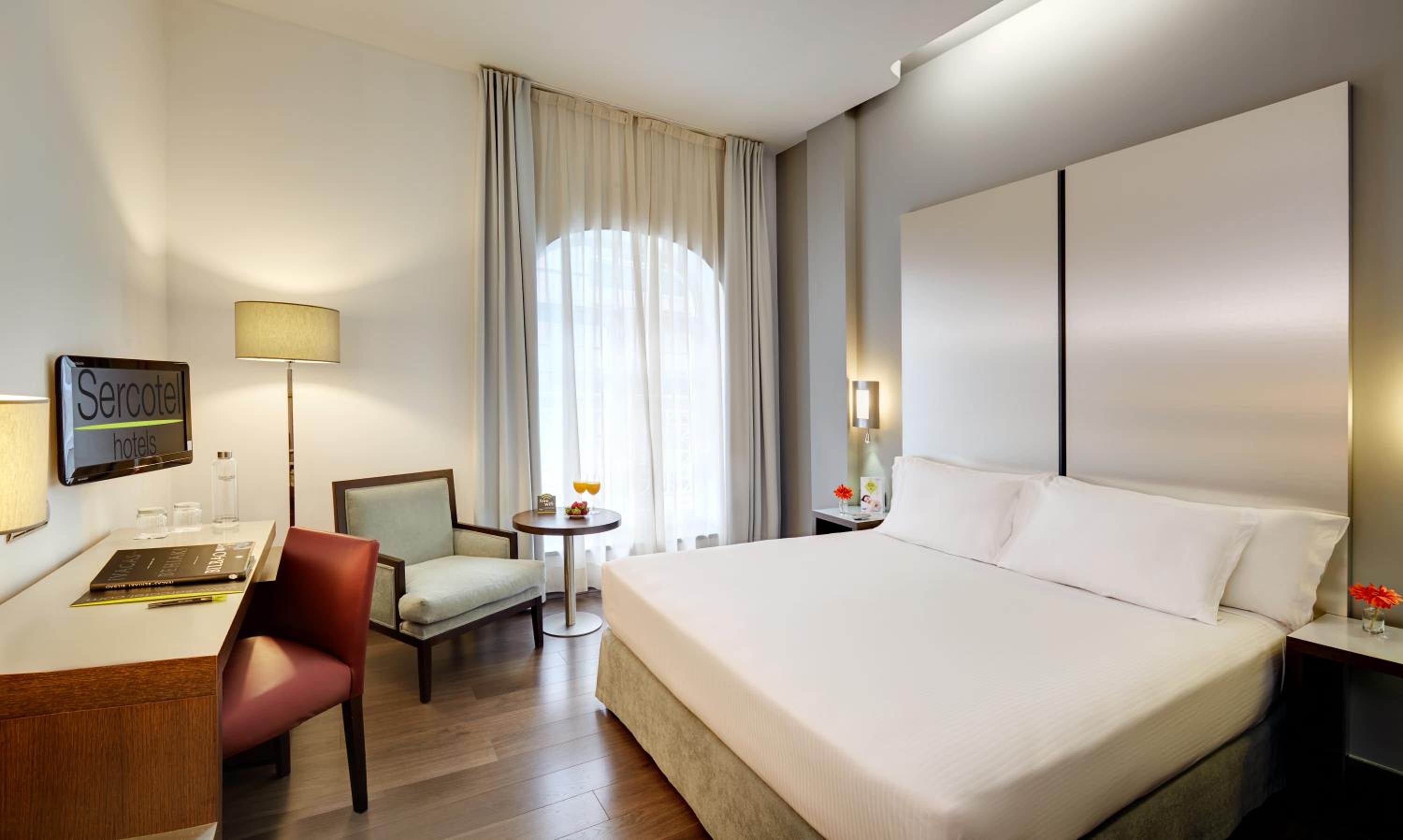 Double or Twin Room - Photo 3