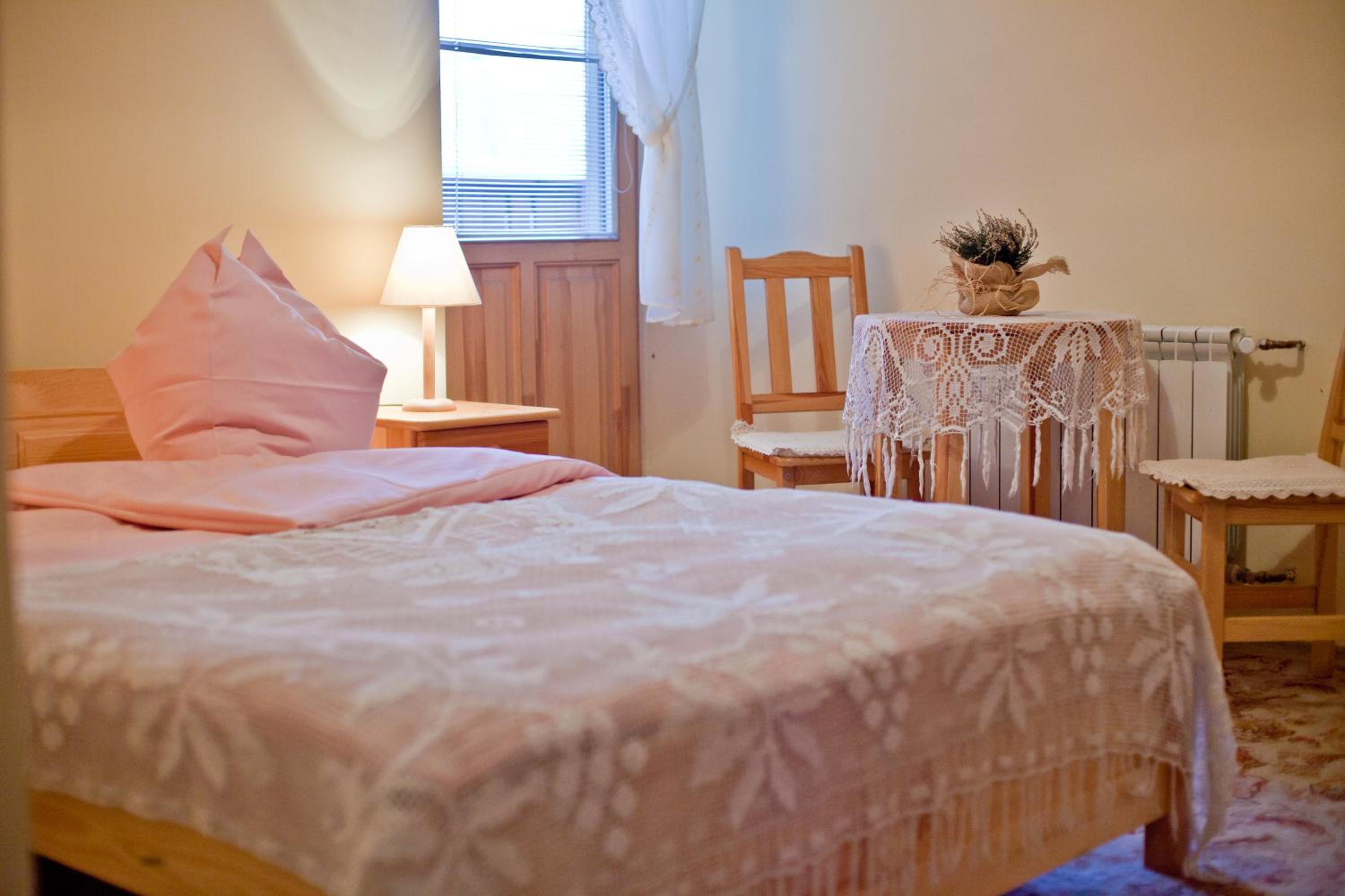 Double Room - Photo 2