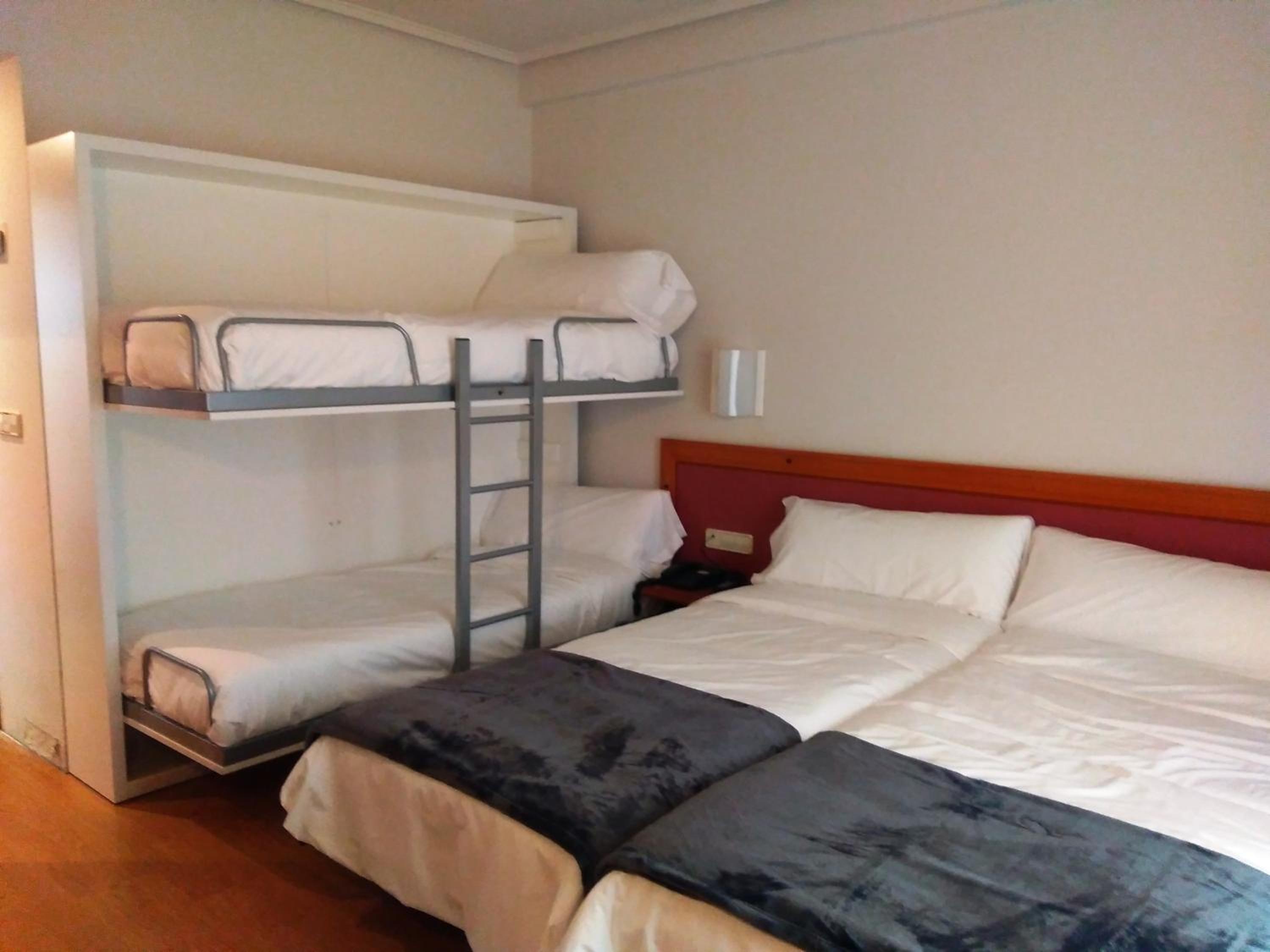 Triple Room photo 2