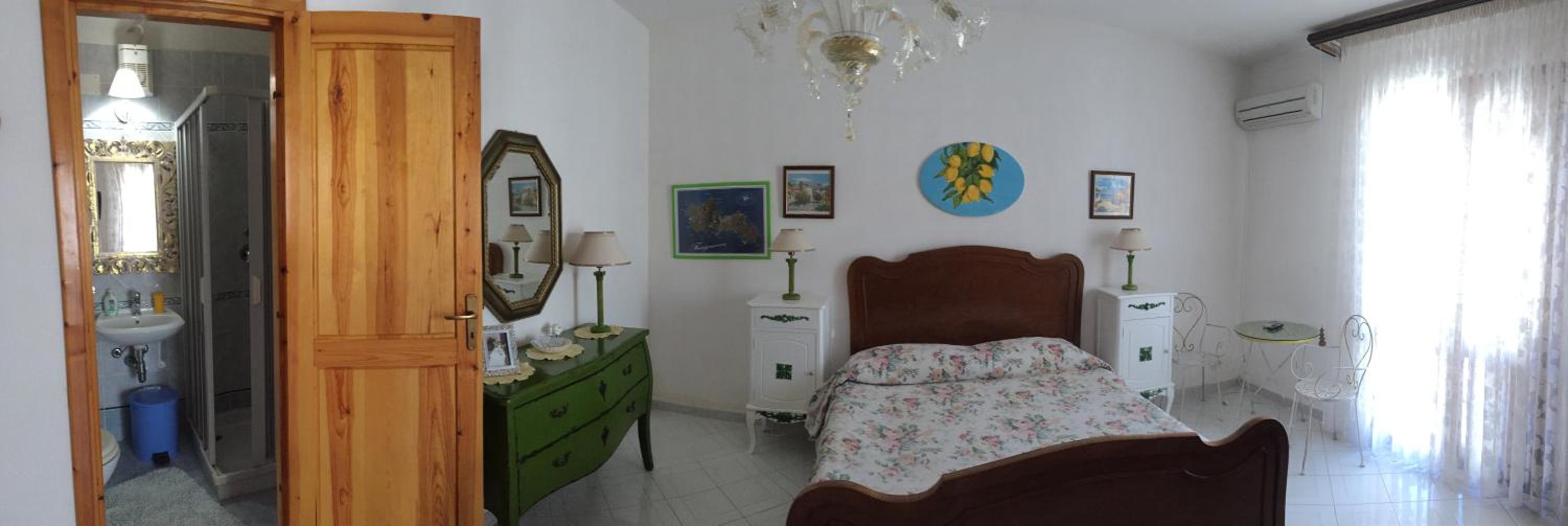 Standard Double Room photo 2