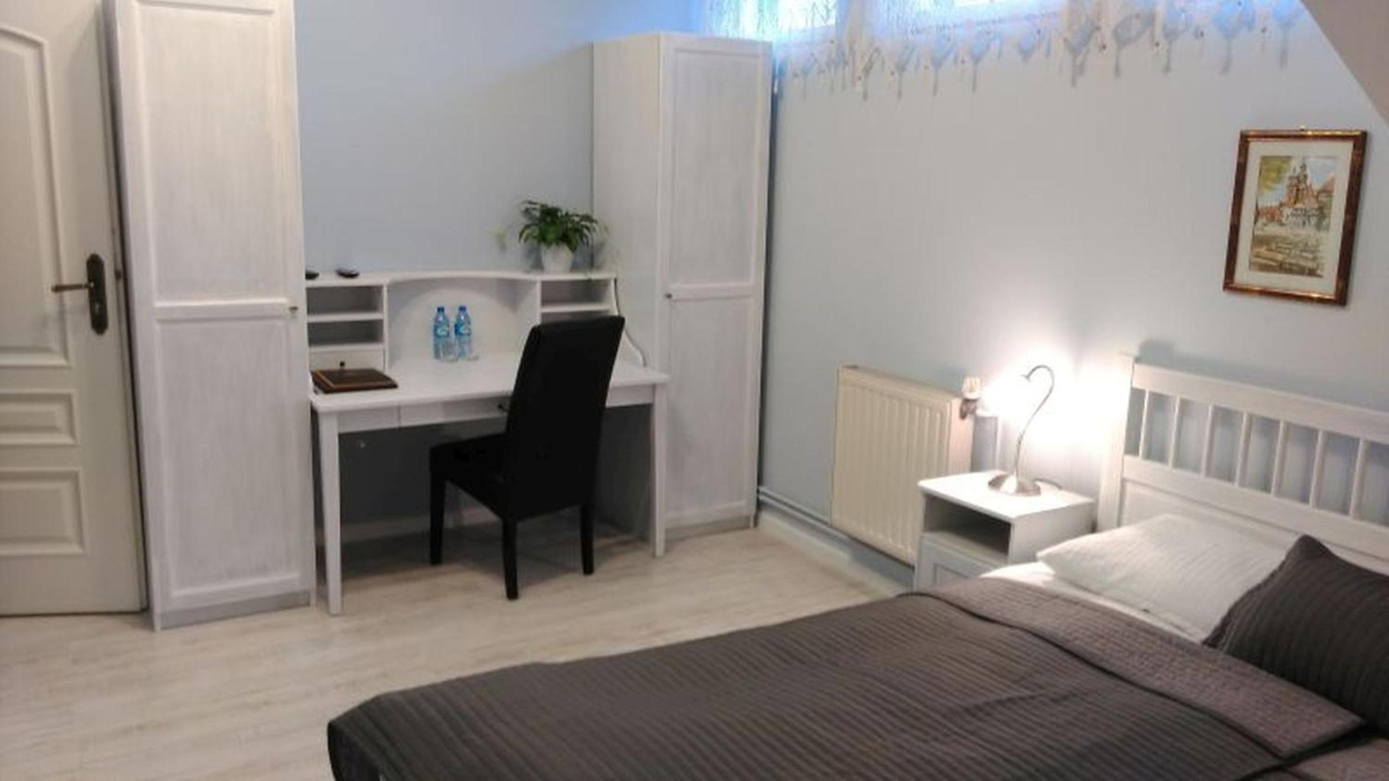 Single Room photo 2