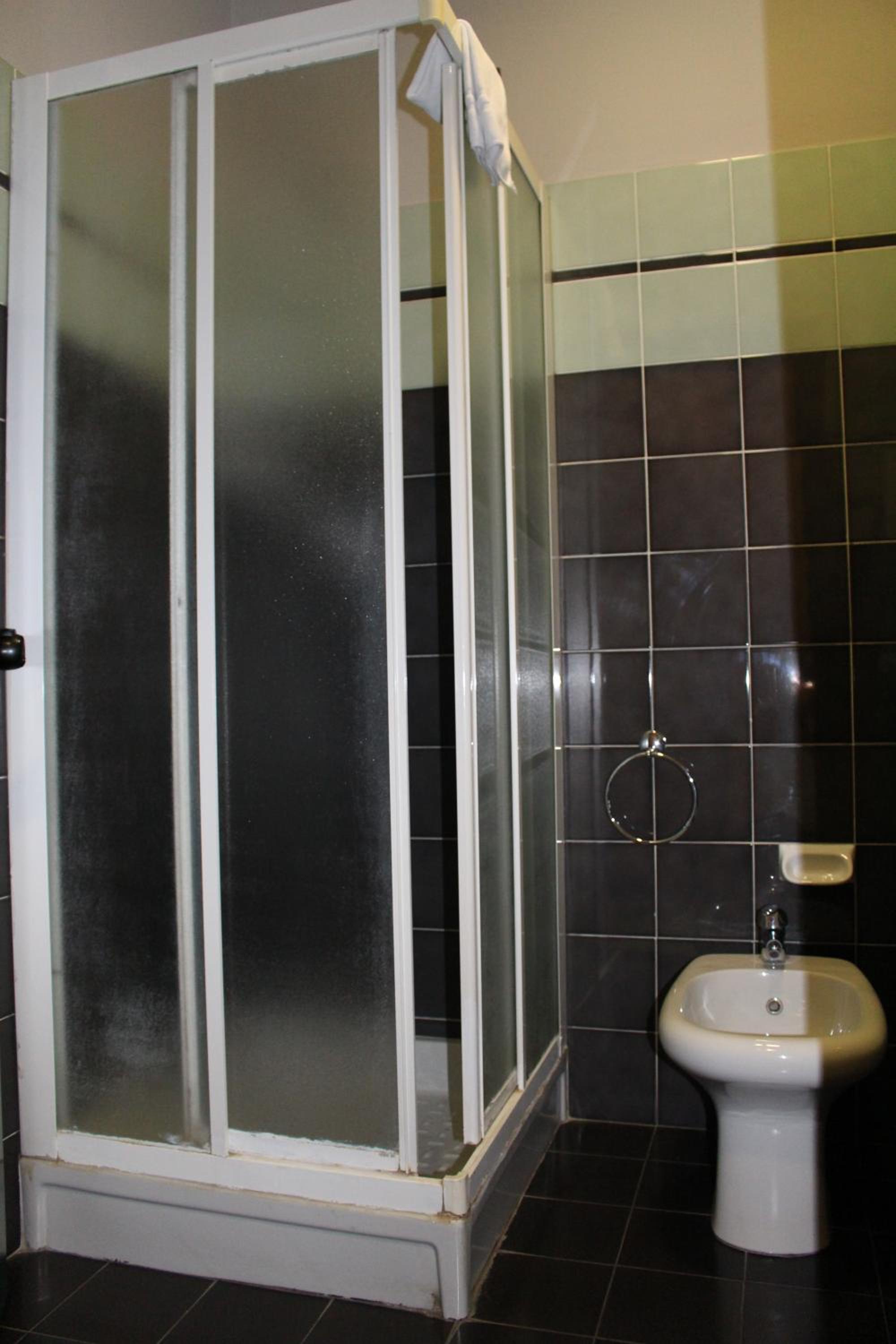 Quadruple Room - Photo 4