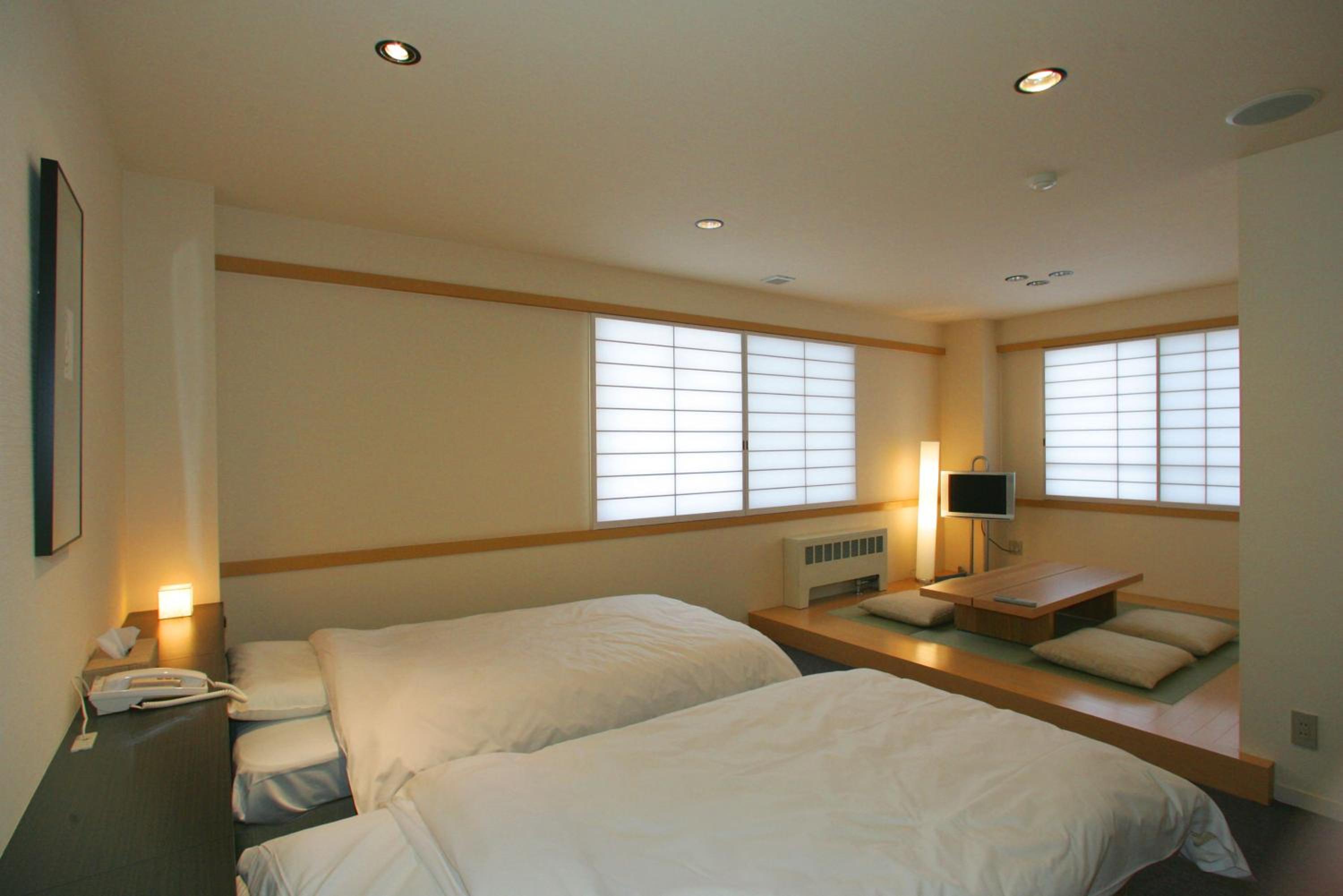 Twin Room with Shower photo 2