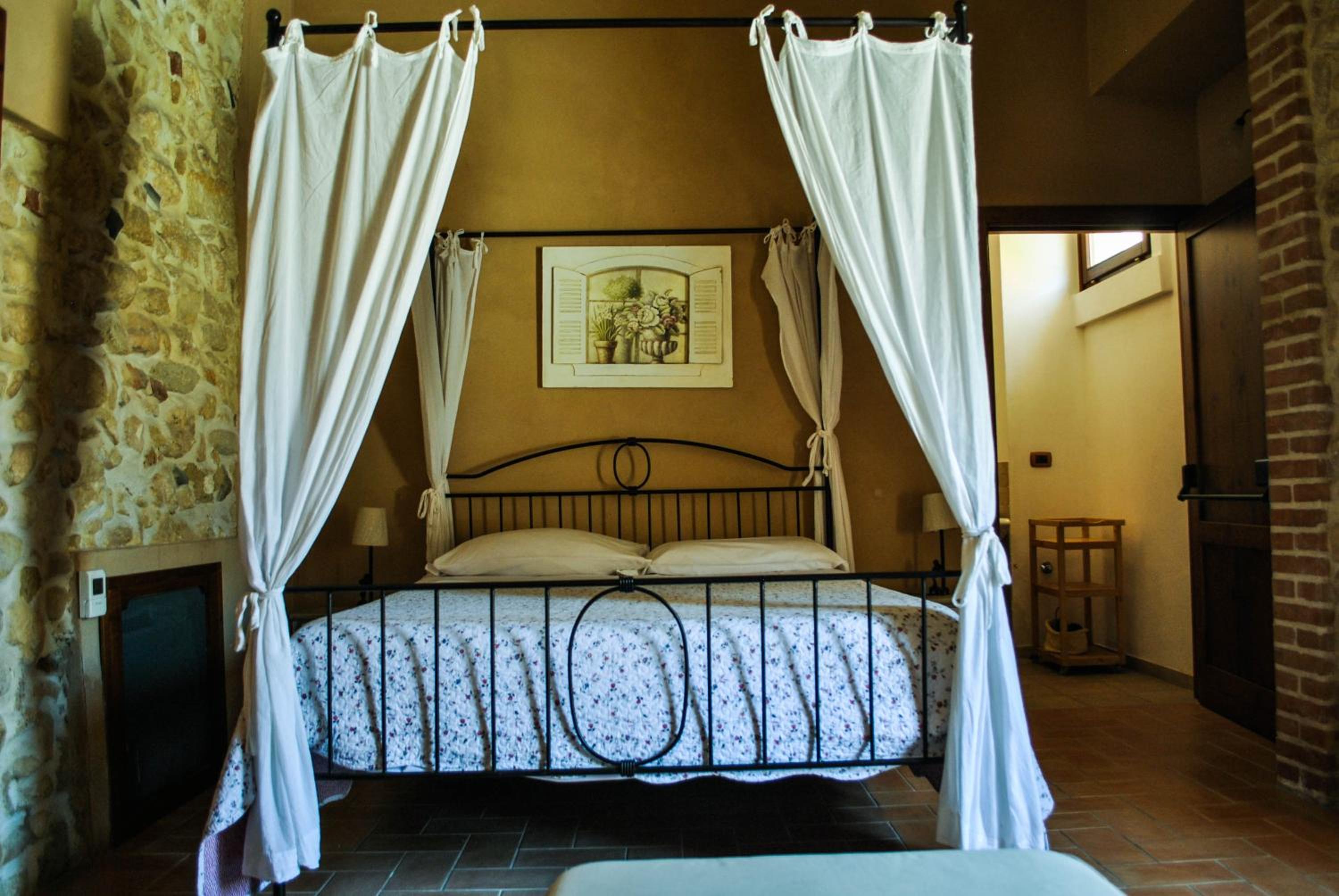 Double or Twin Room photo 2