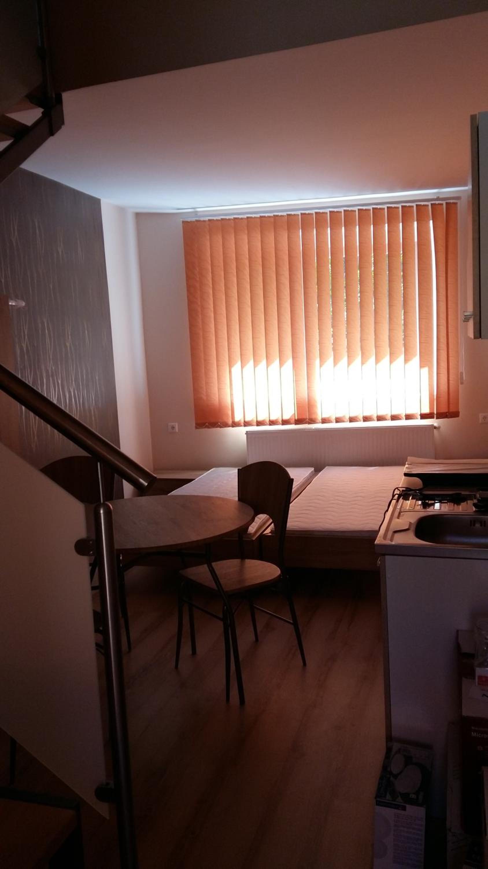 Studio Apartment photo 1