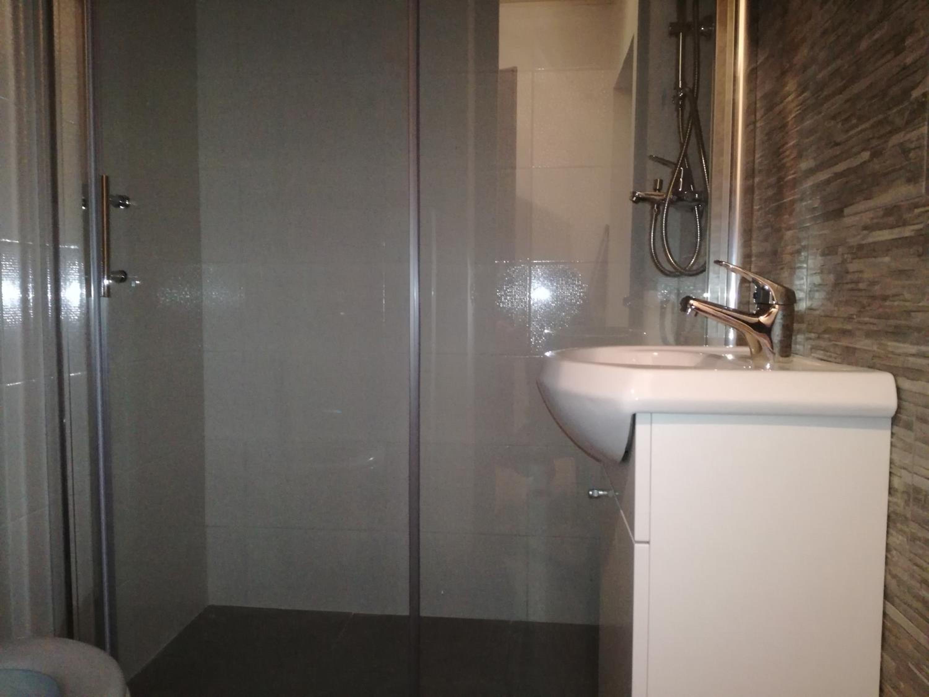 Apartment - Photo 25