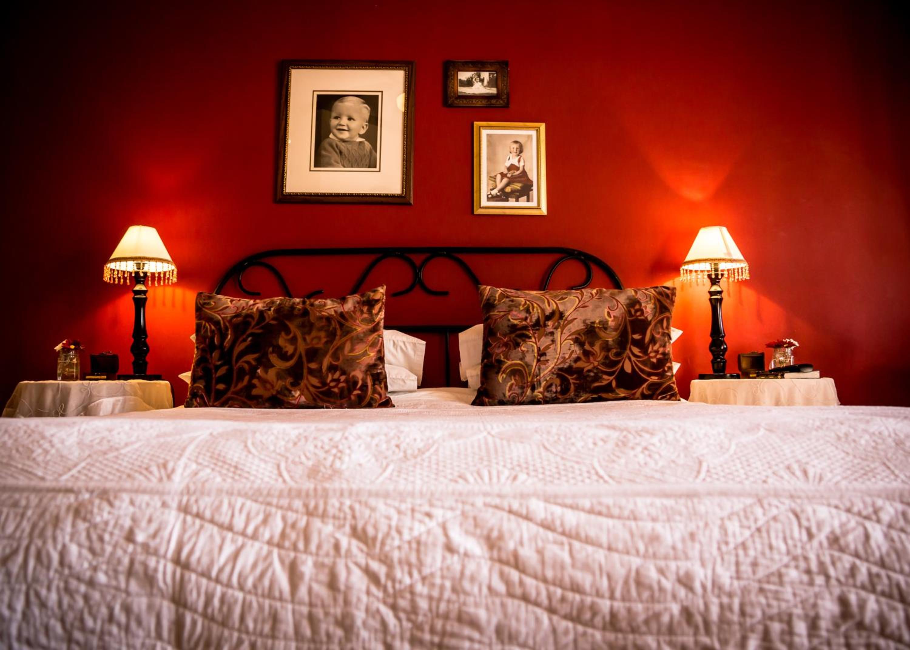 Standard Queen Room - Photo 5
