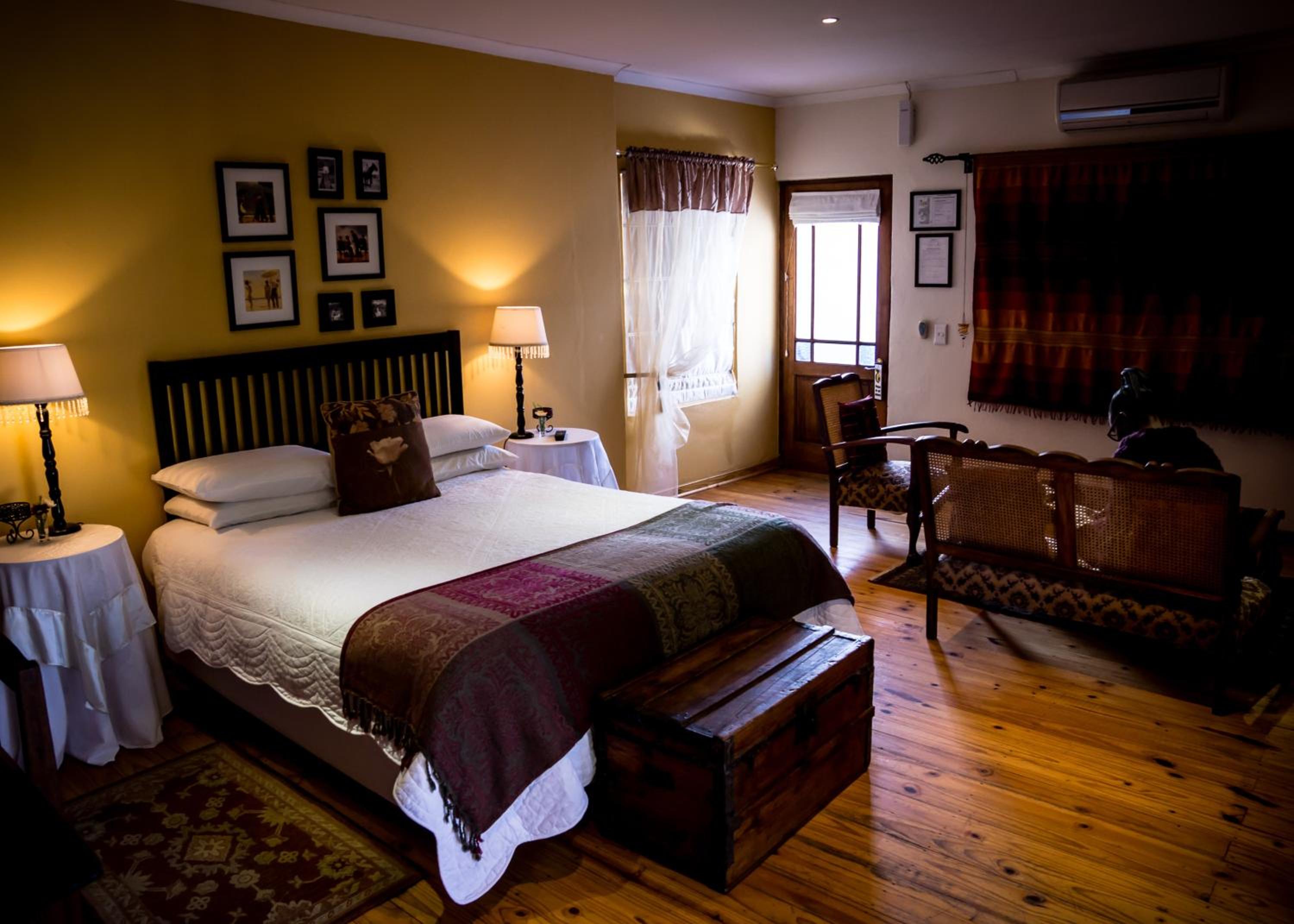 Deluxe Queen Room - Photo 4