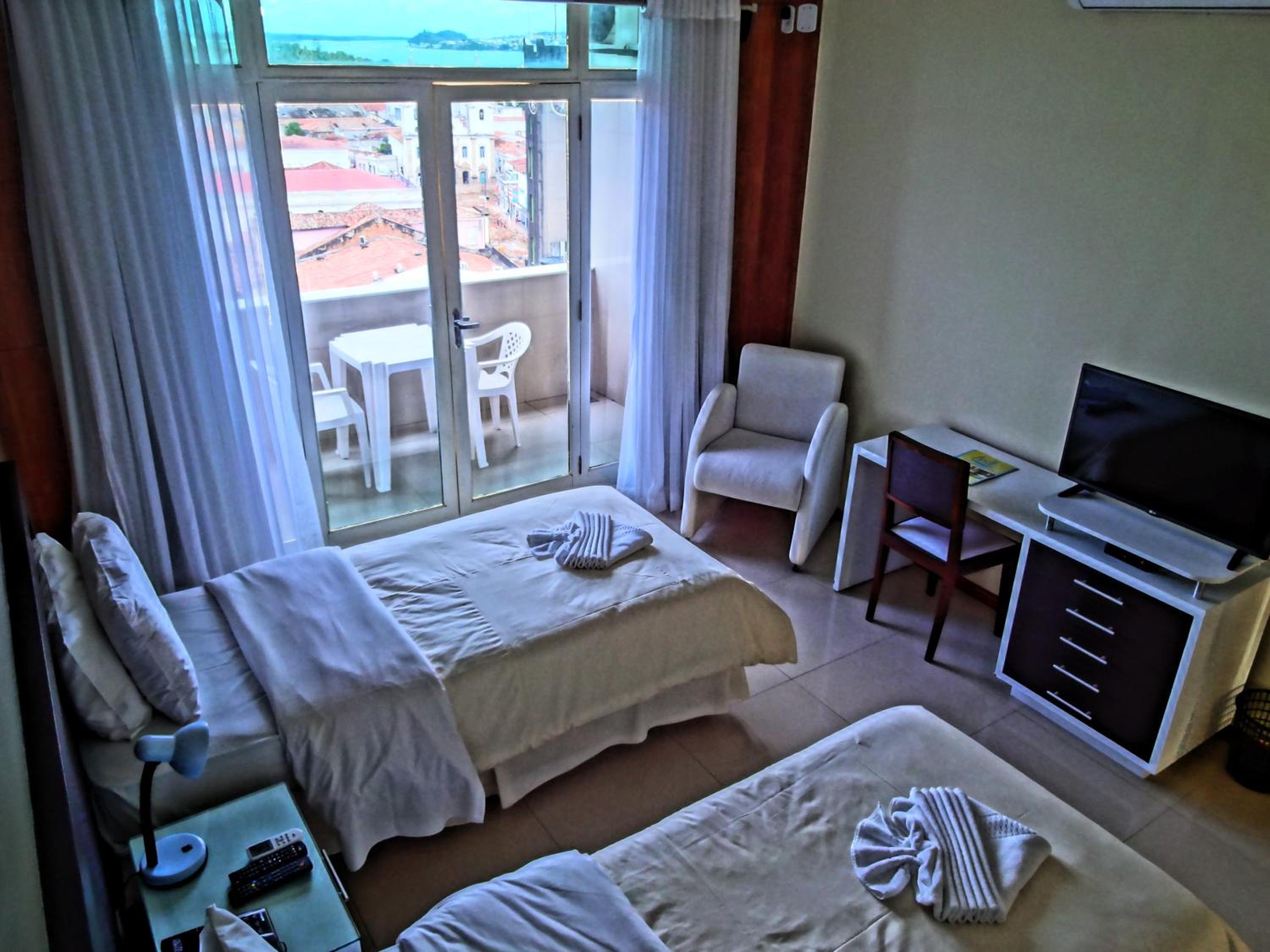 Deluxe Double or Twin Room photo 2