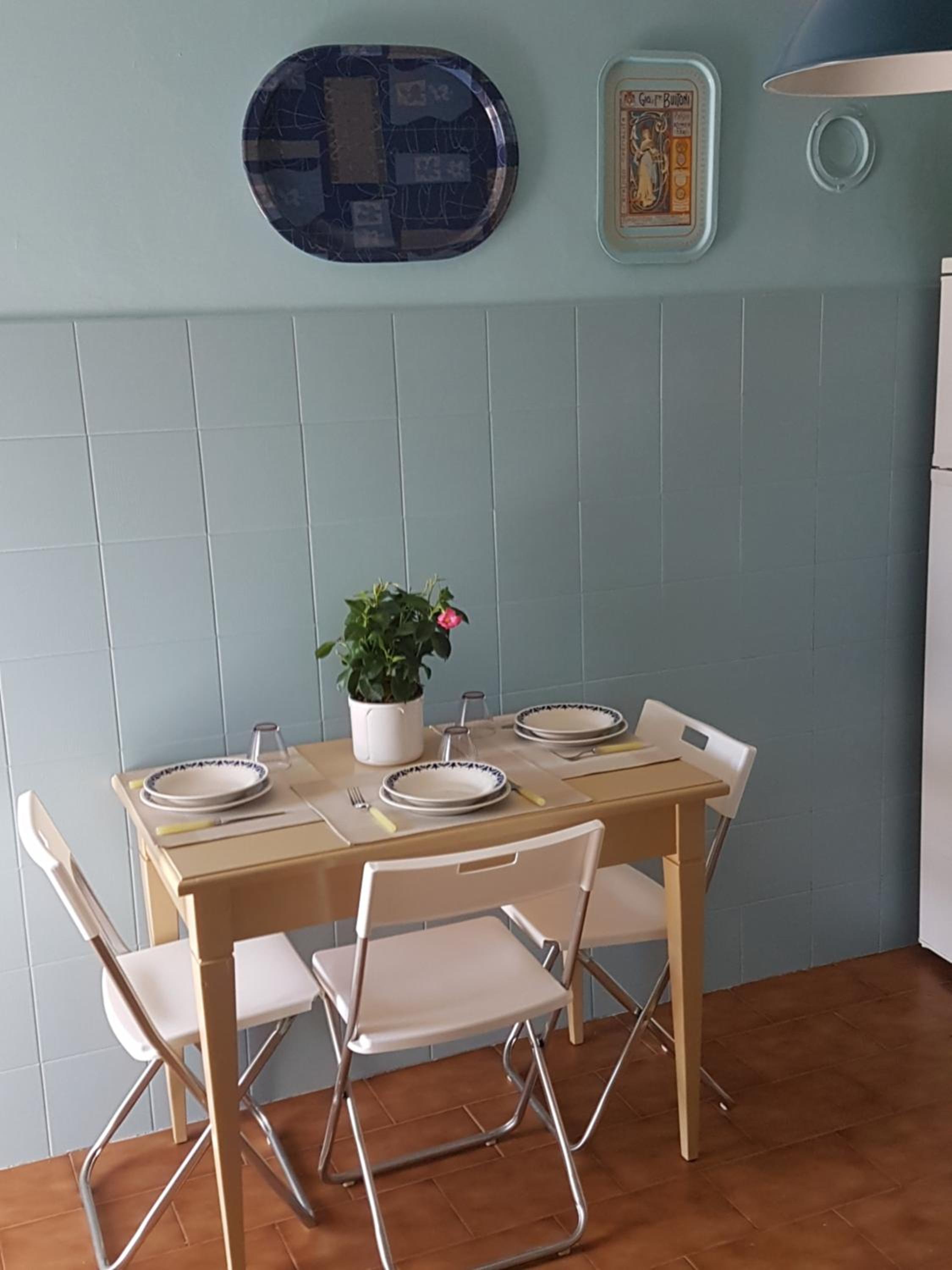 Two-Bedroom House - Photo 13