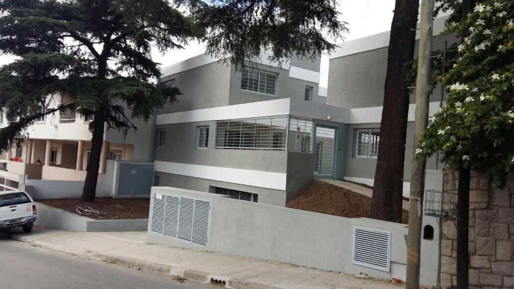 Apartment - Split Level