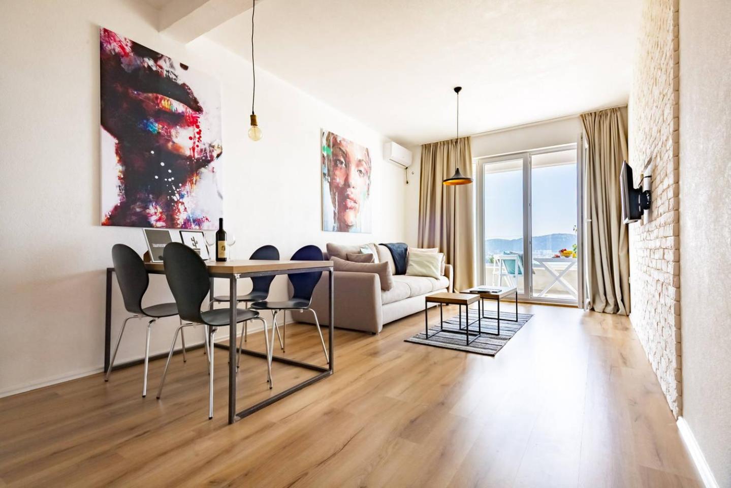 Apartment with Sea View photo 1