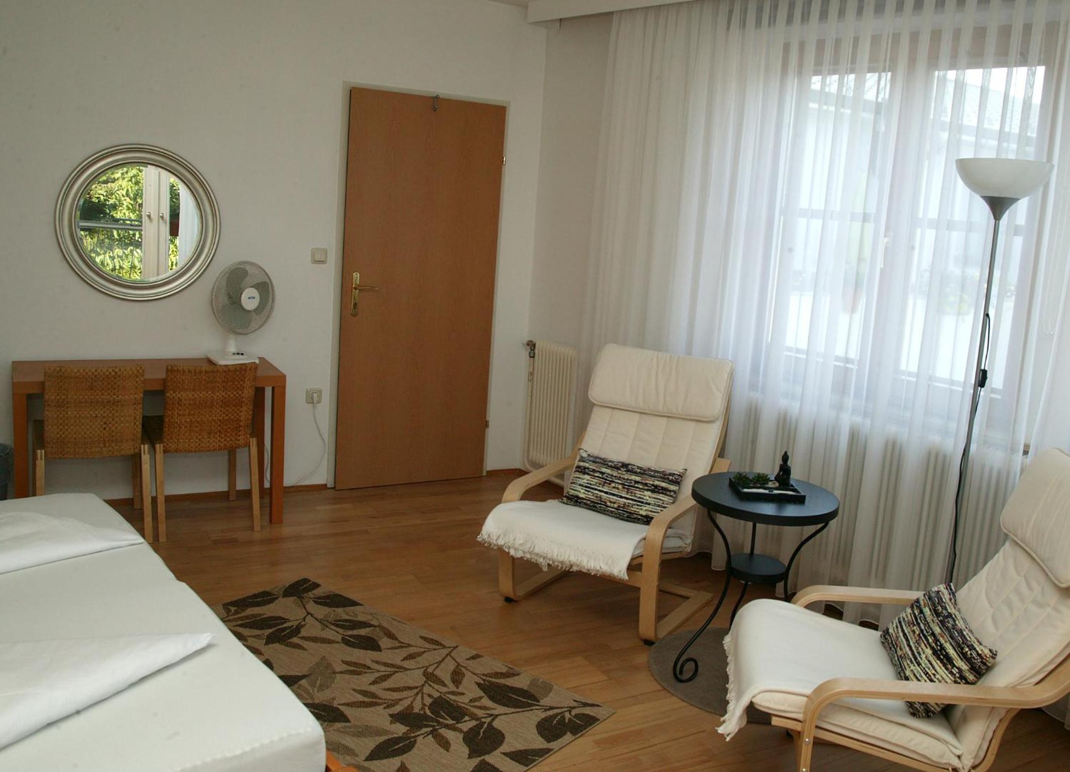 Double or Twin Room photo 3