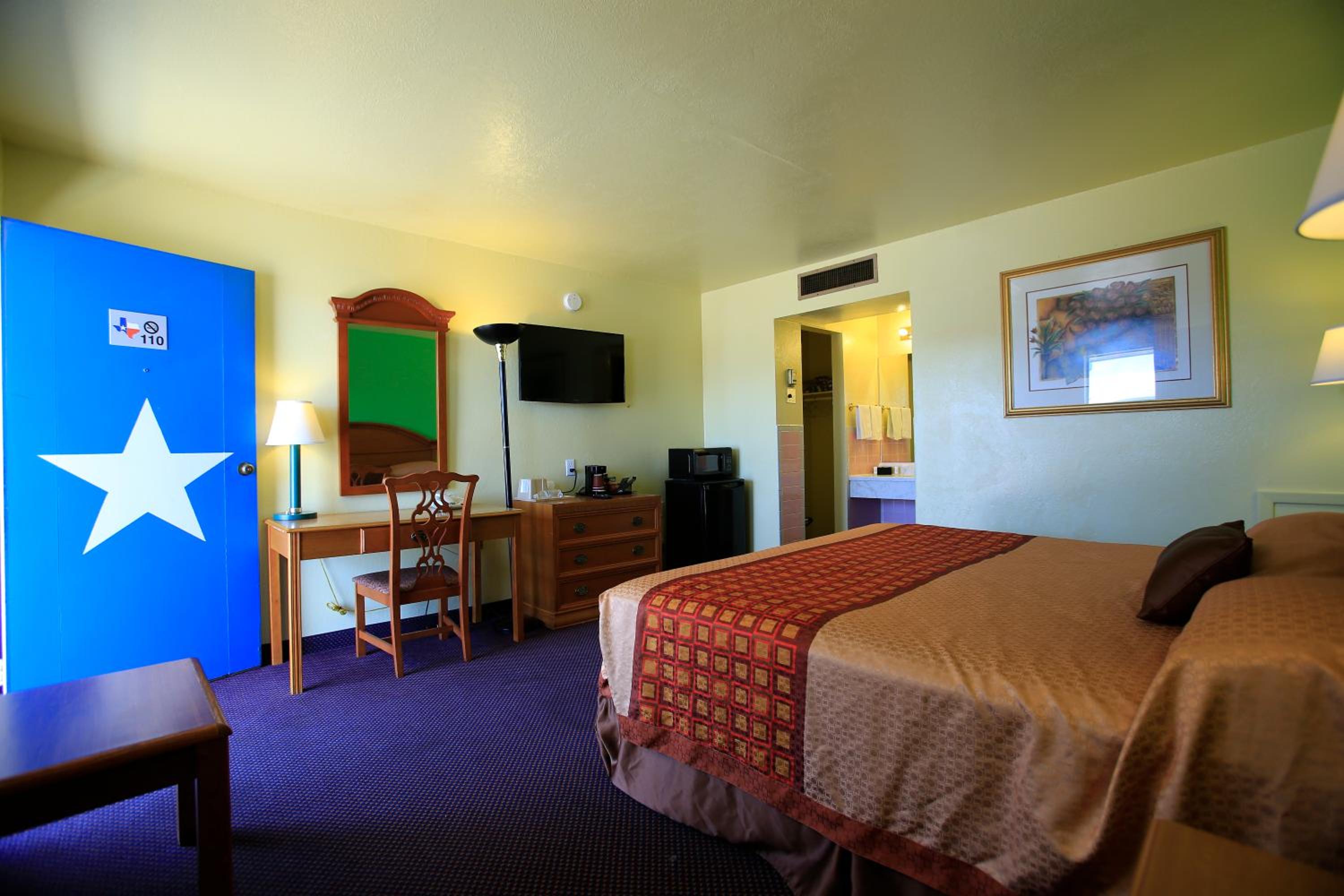 King Room/Queen Room photo 1