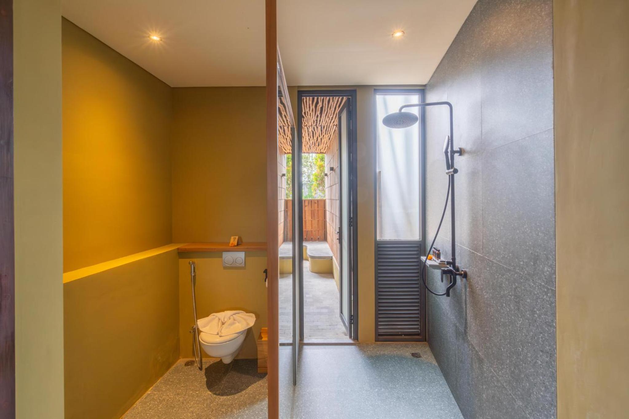 Available room