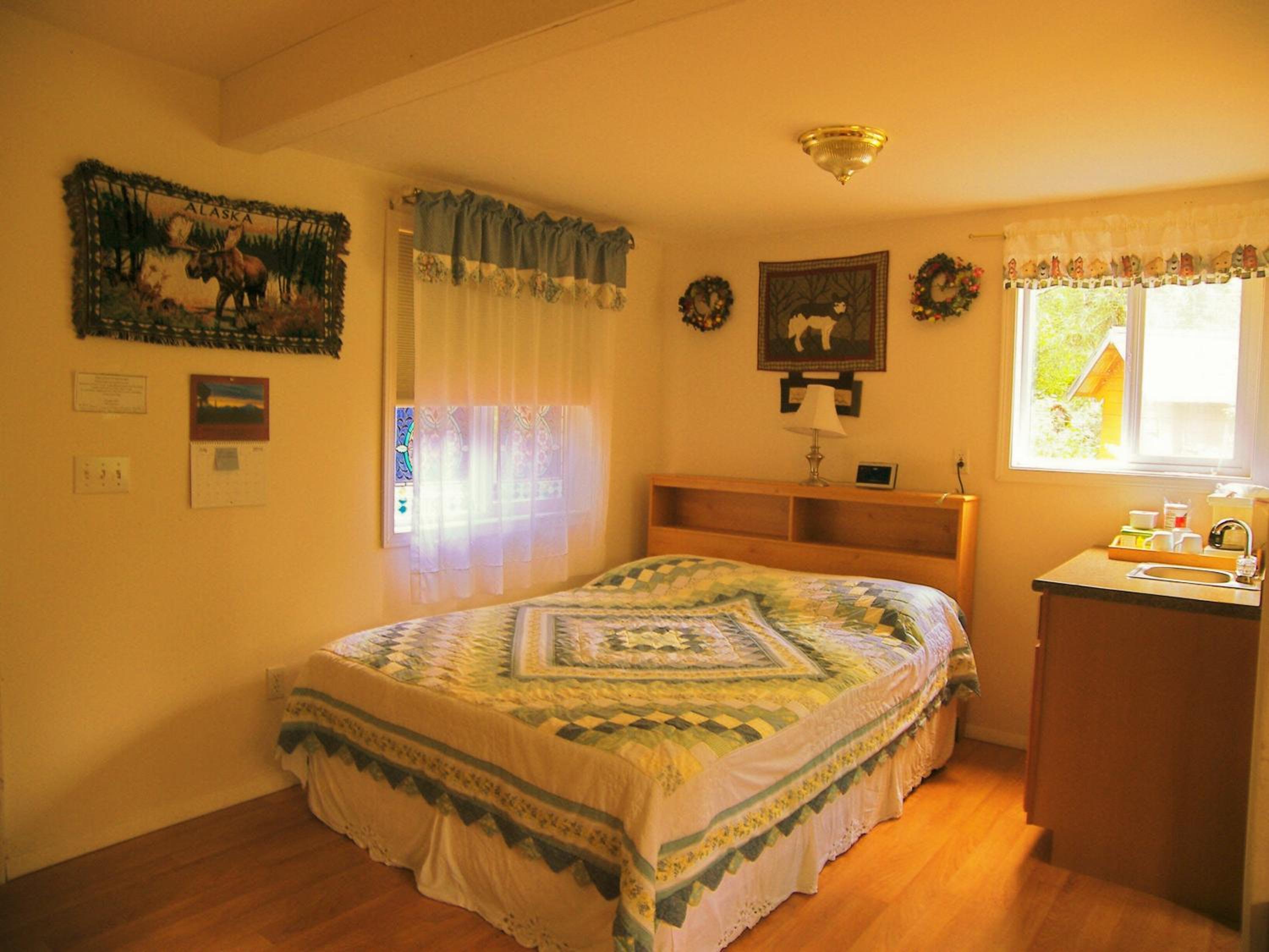 Family Room with Balcony photo 1