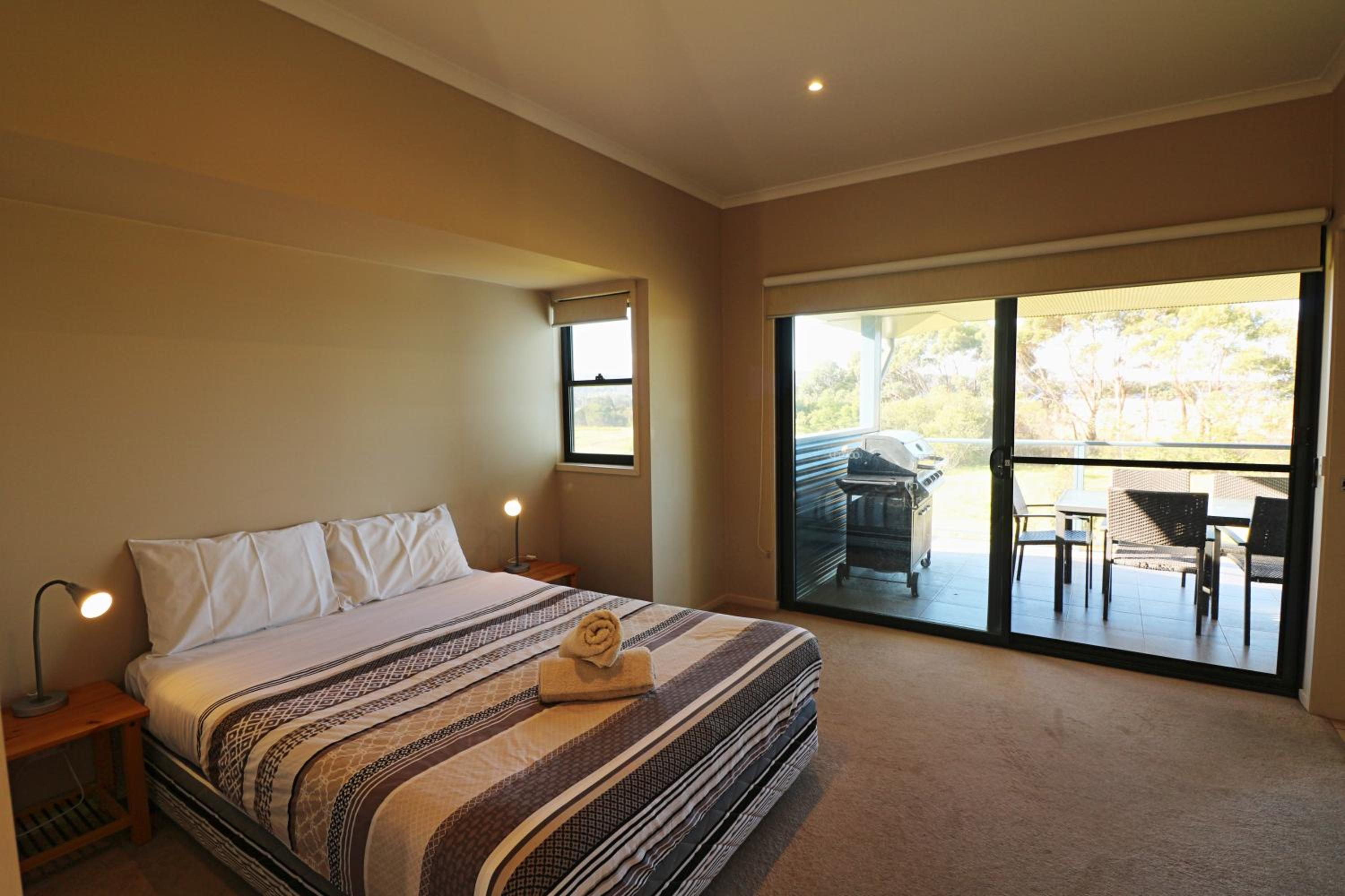 Three-bedroom  photo 1