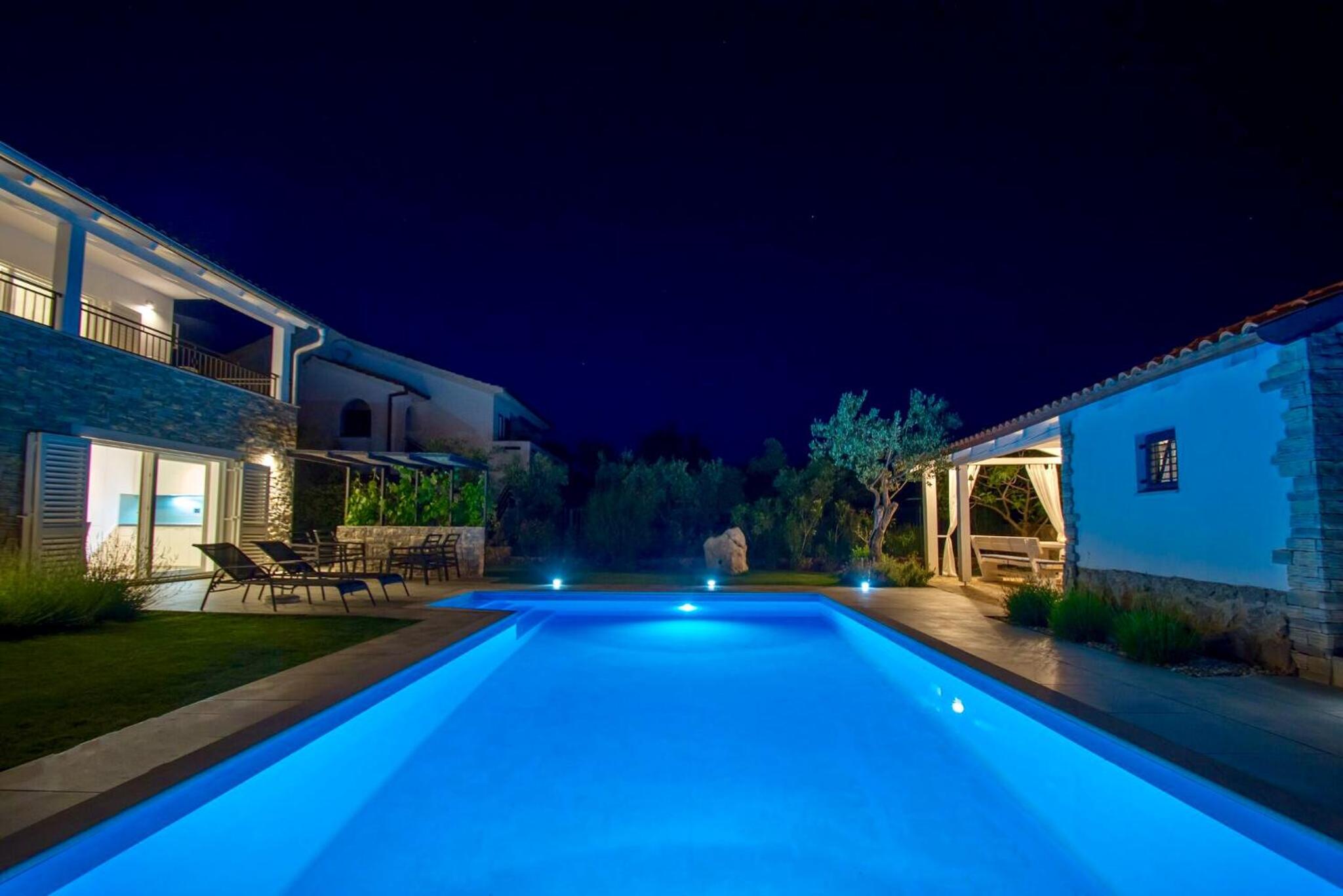 Villa with Sea View photo 3