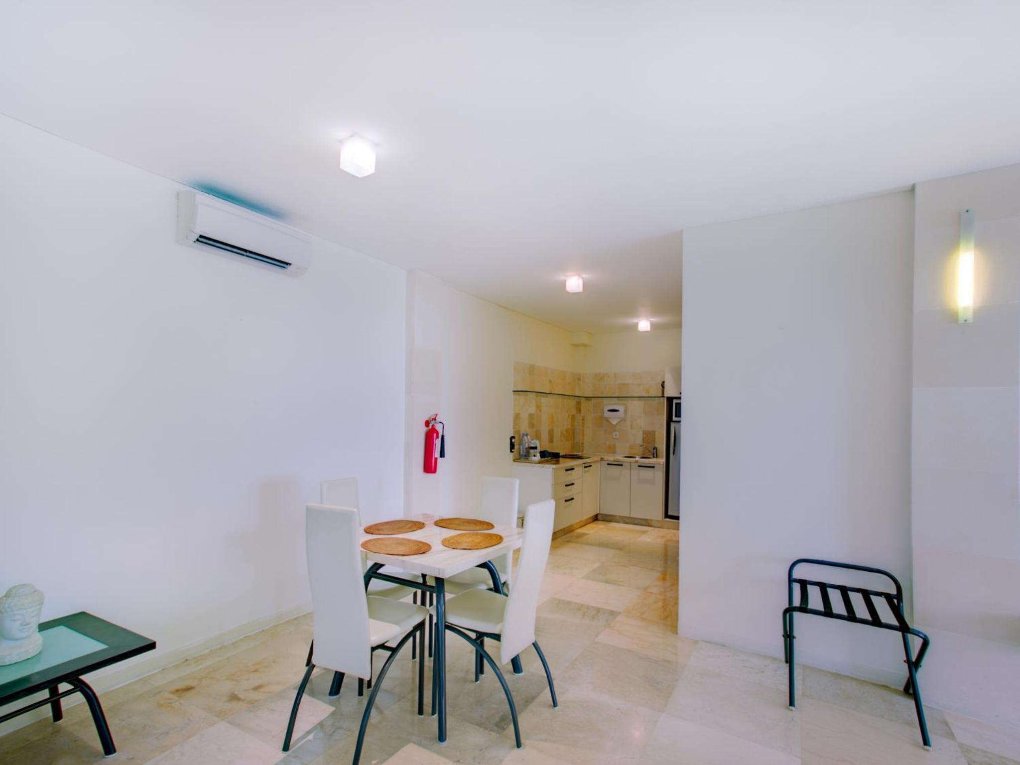Two-Bedroom Suite - Photo 5