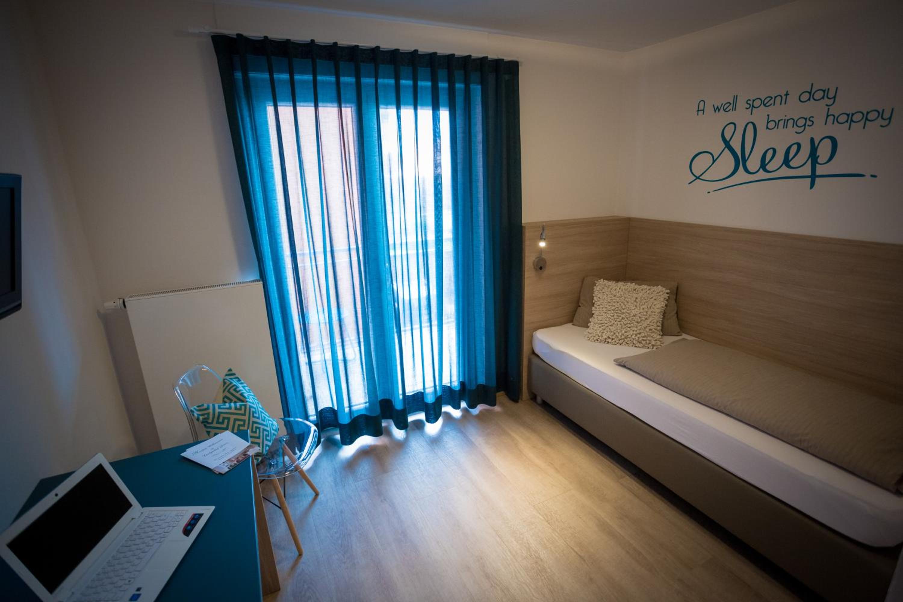 Small Single Room