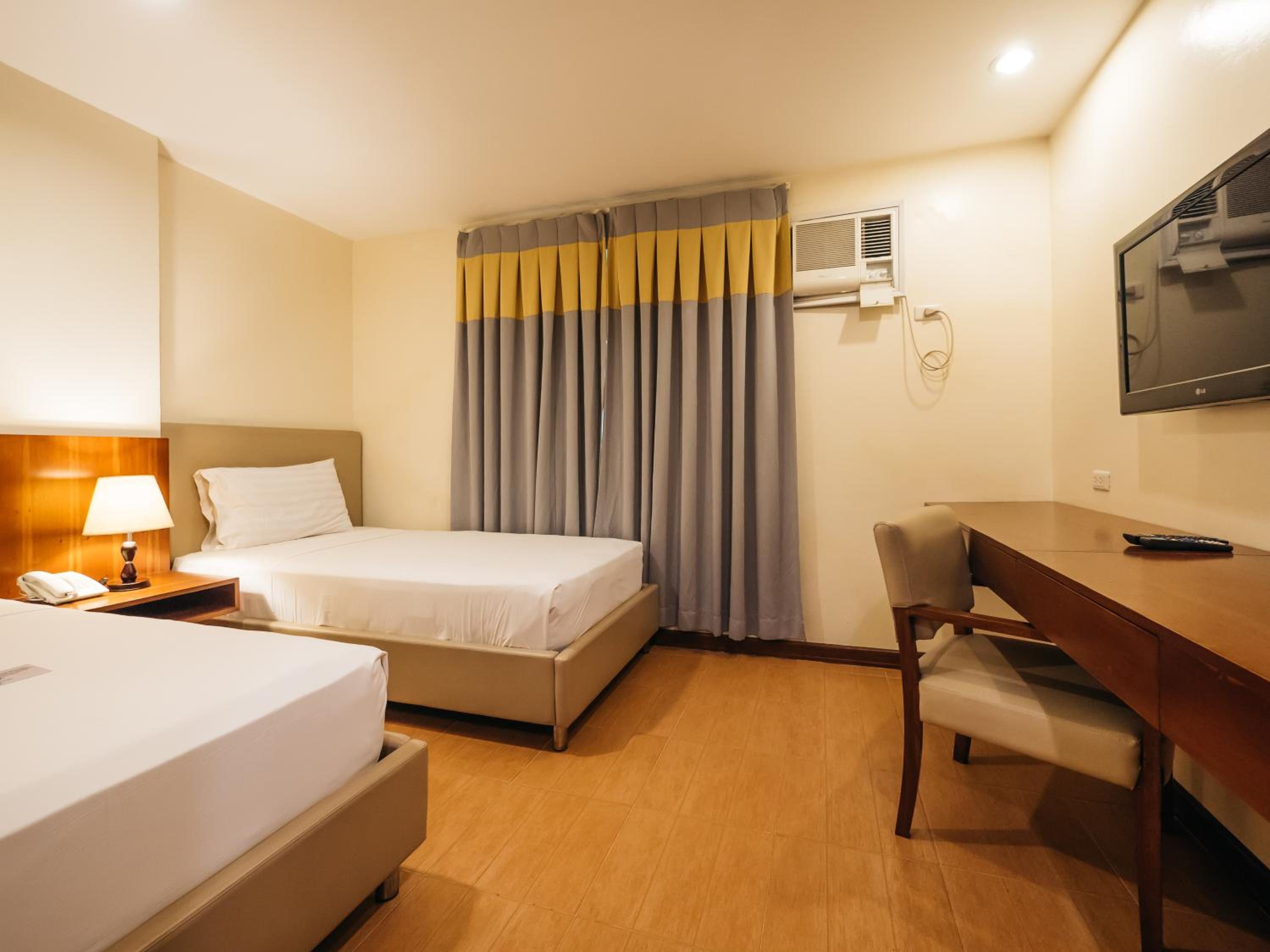 Superior Twin Room - Photo 2