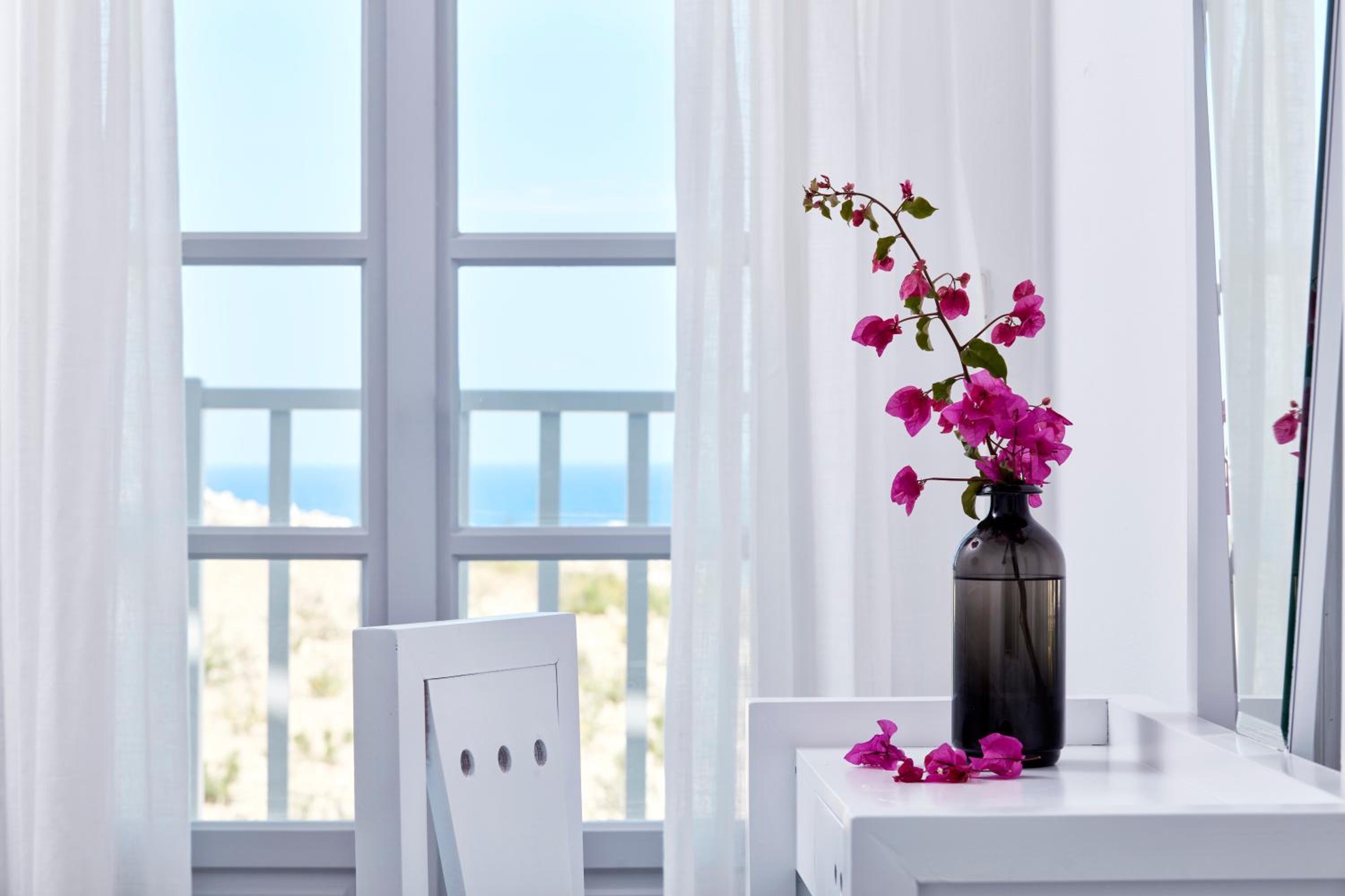 Family Room with Sea View photo 3