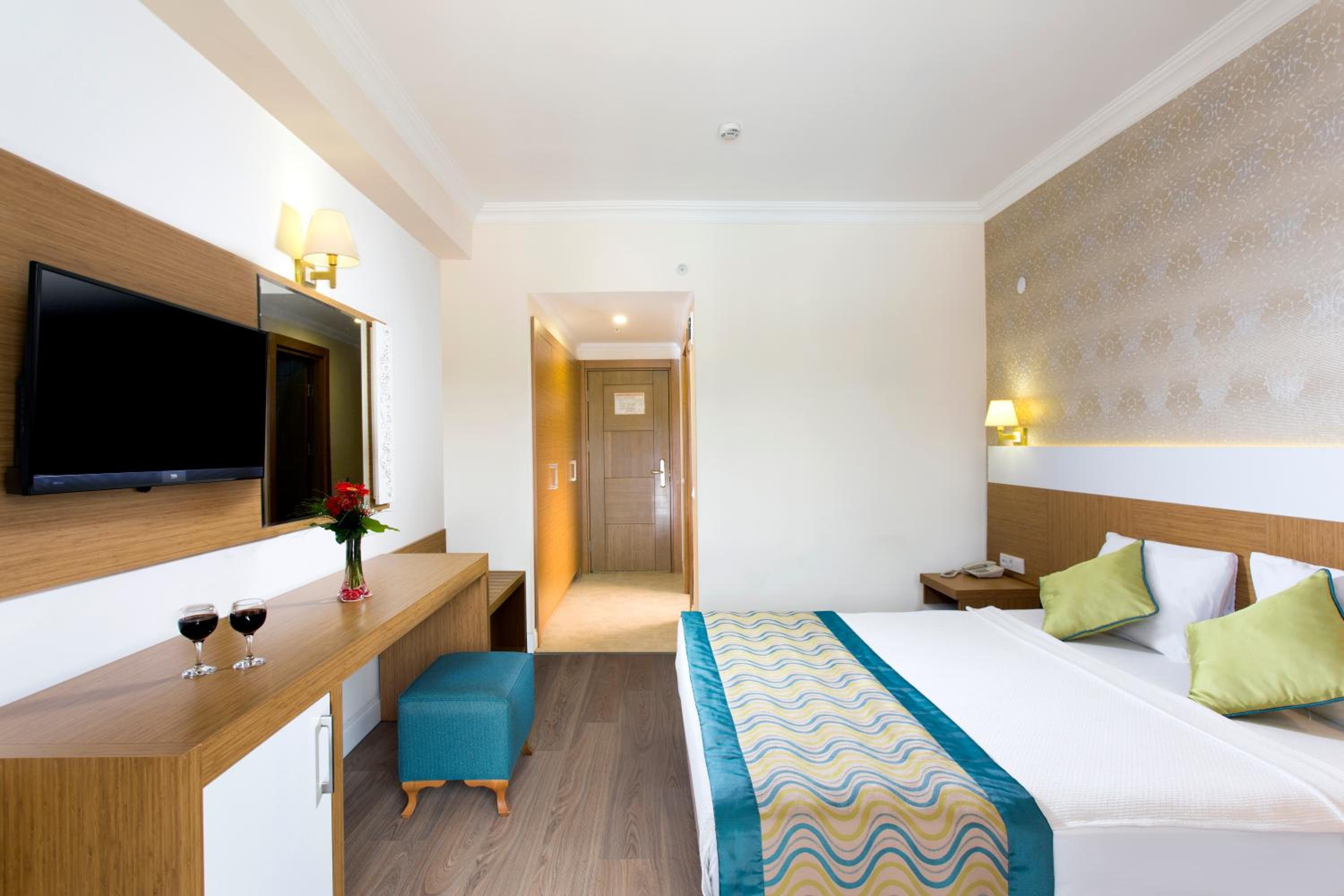 Standard Double  Room photo 2