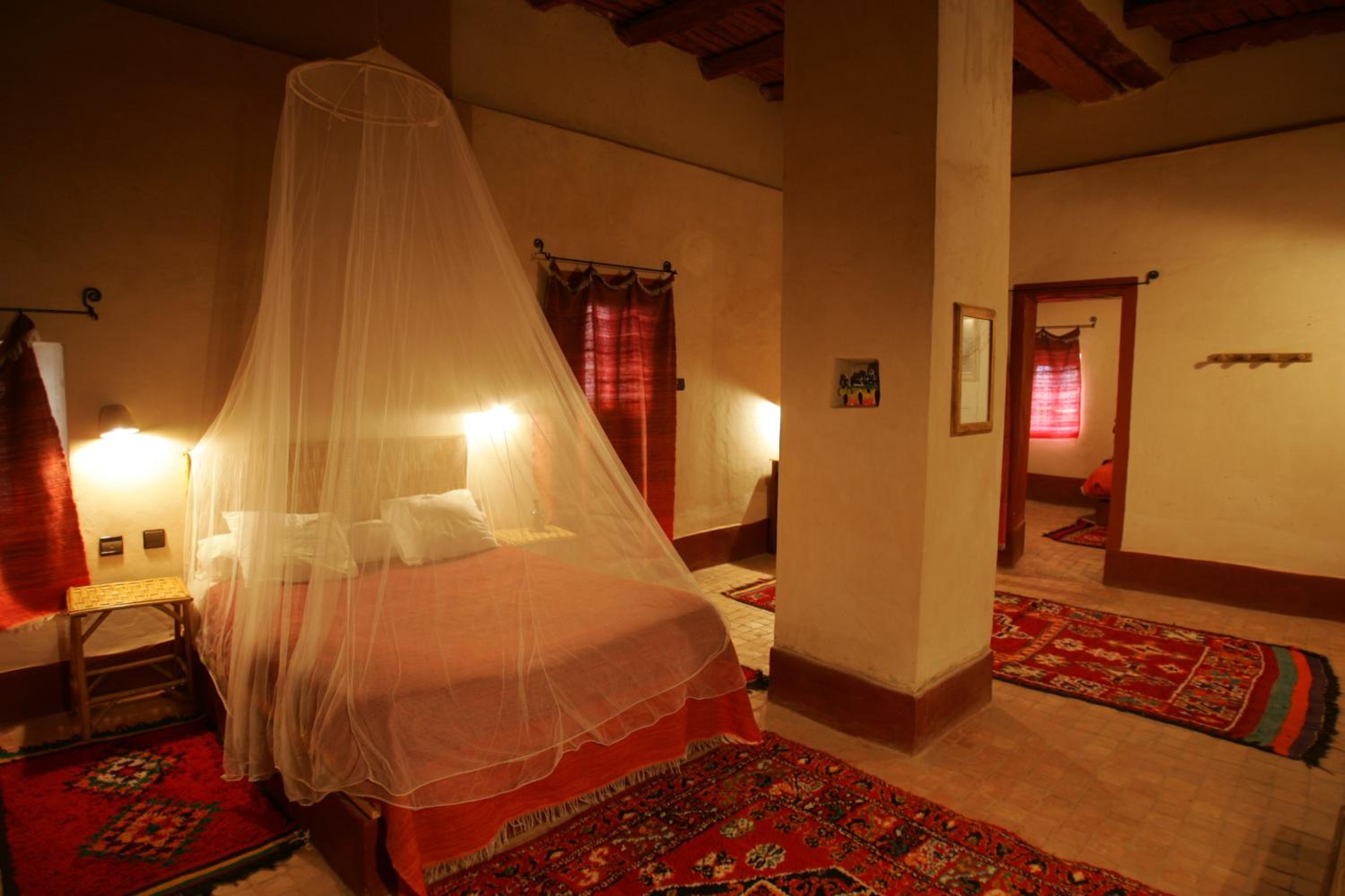 Triple Room - Photo 11