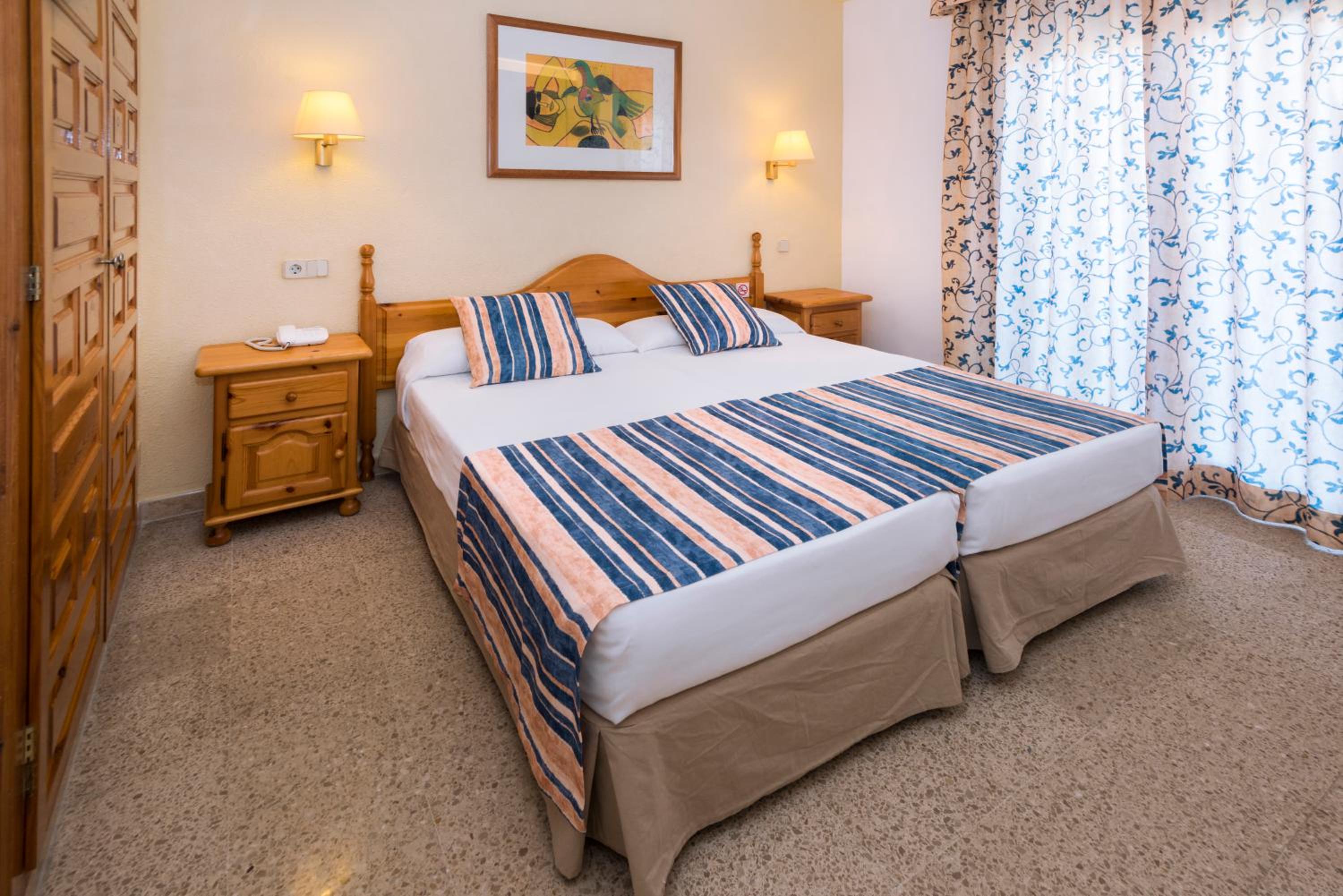 Habitación Doble o Twin con Balcón