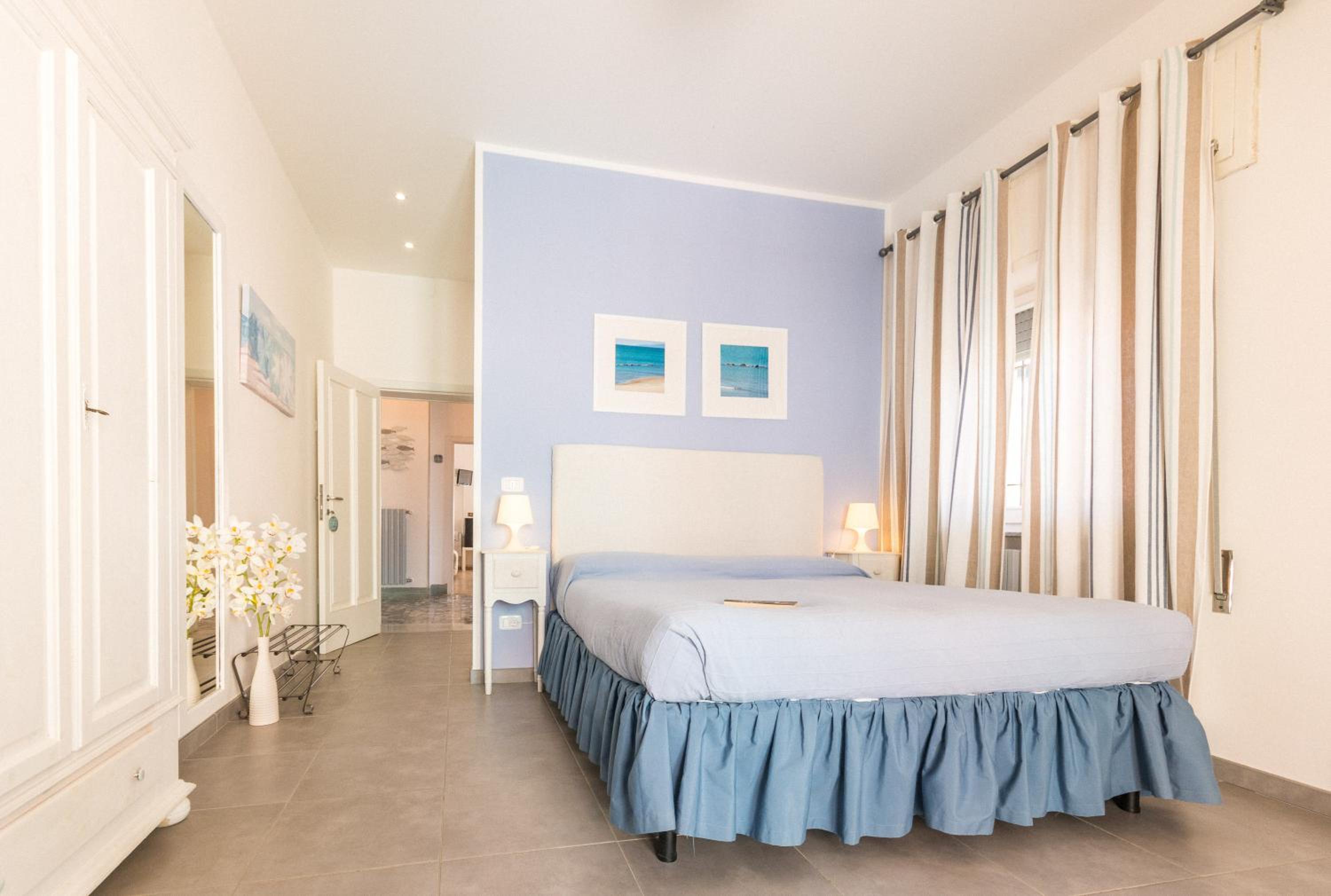 Double Room with Balcony and Sea View photo 1